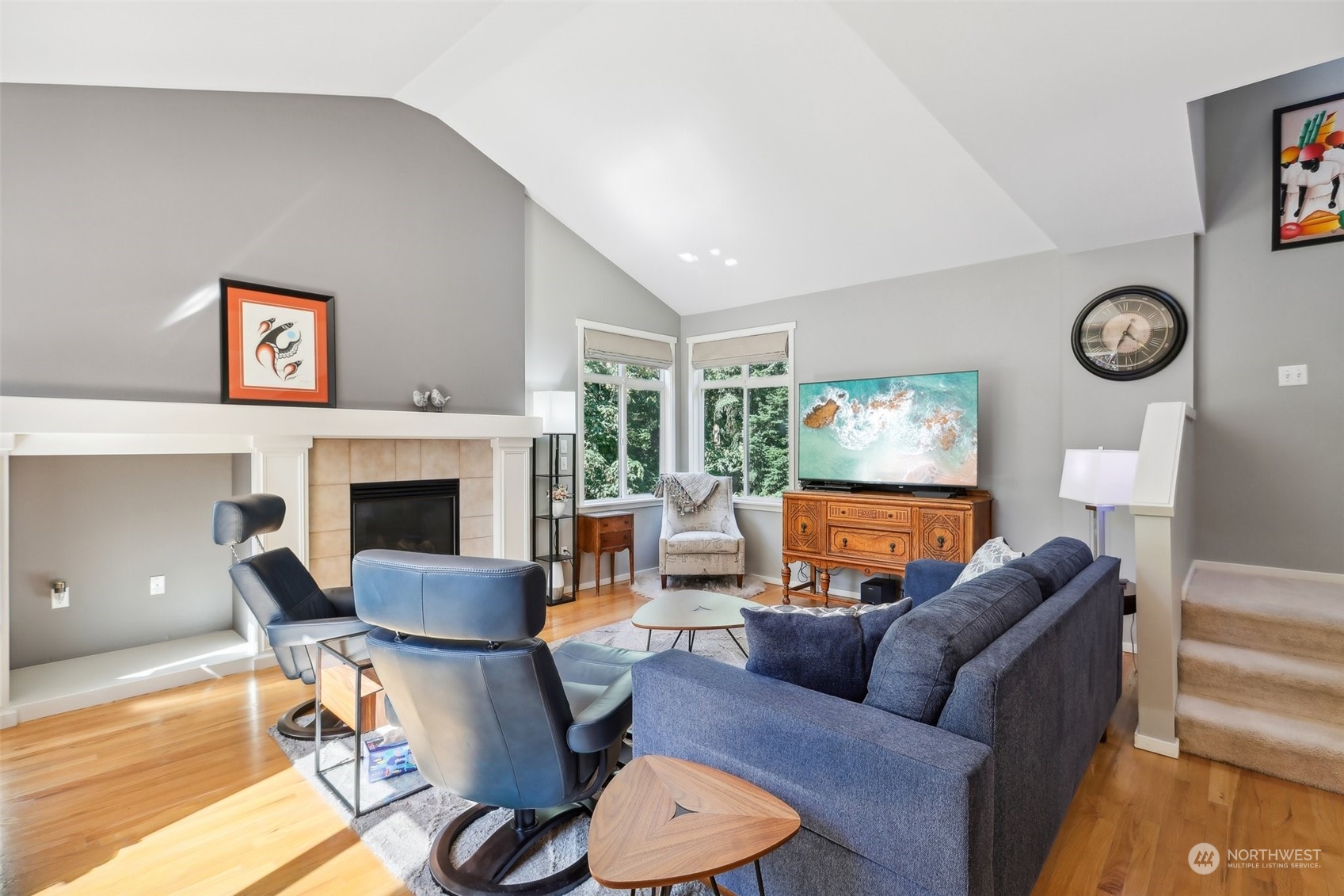 3432 Laurelwood Circle NE