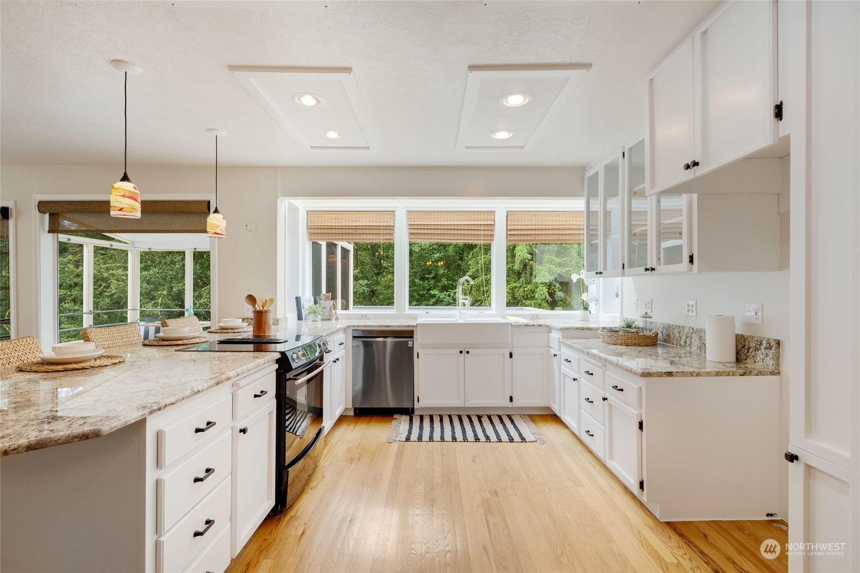 16116 70th Avenue NW