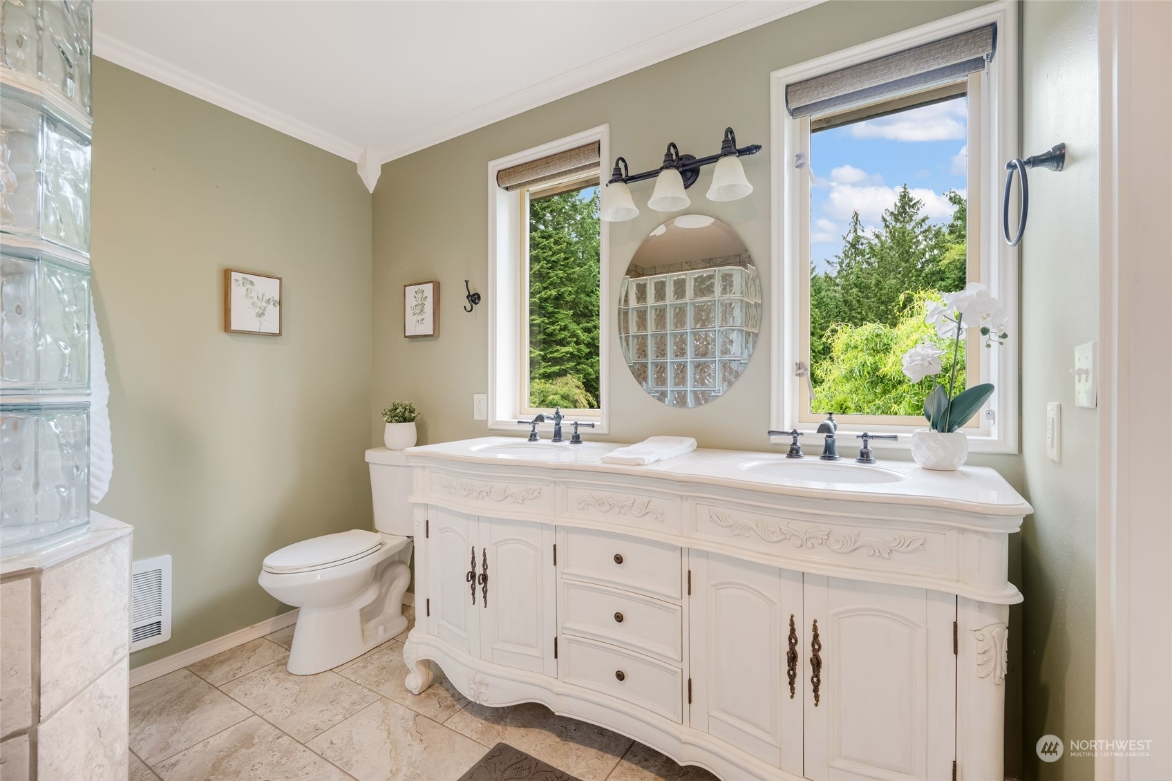 16116 70th Avenue NW