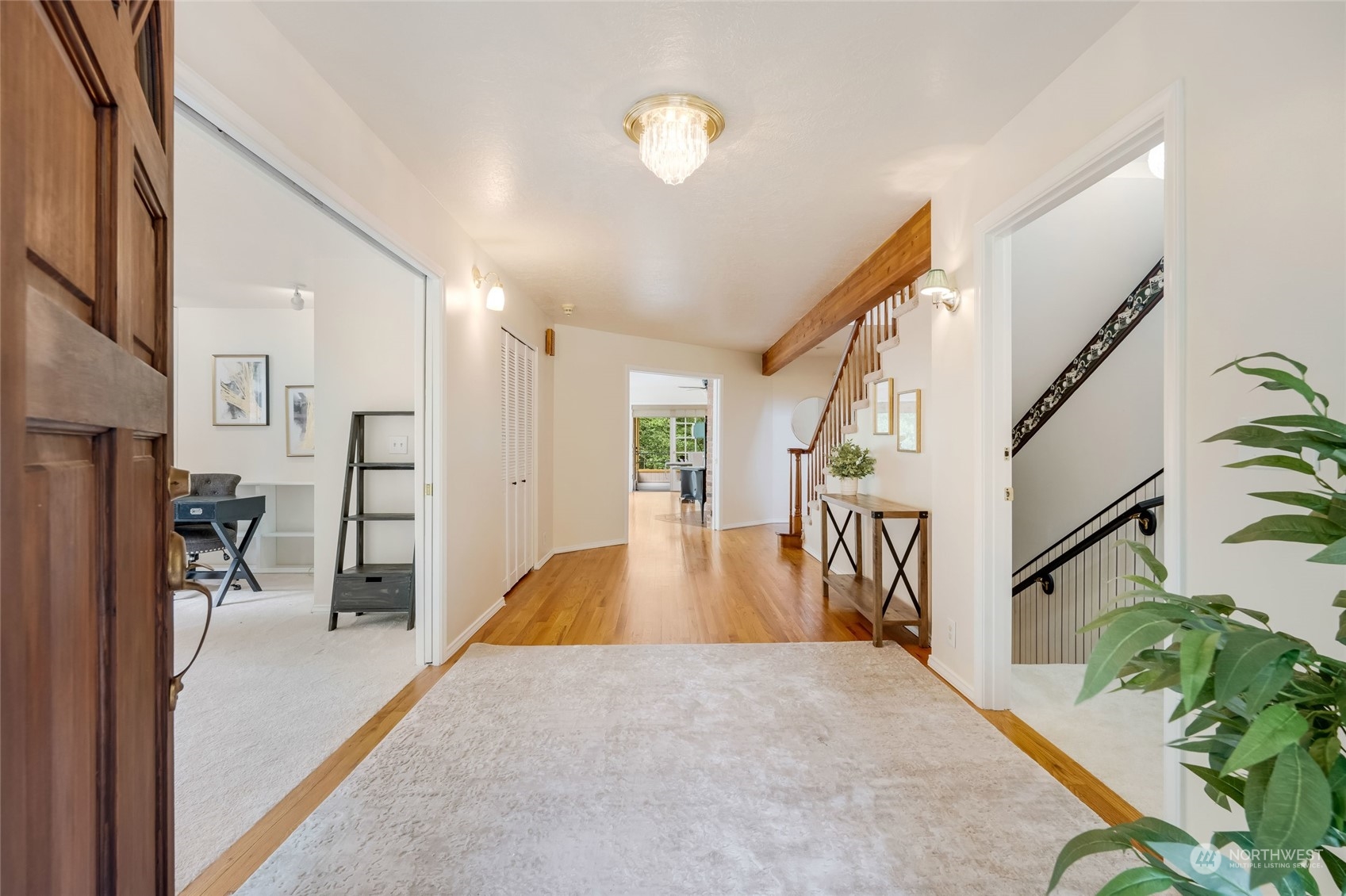 16116 70th Avenue NW