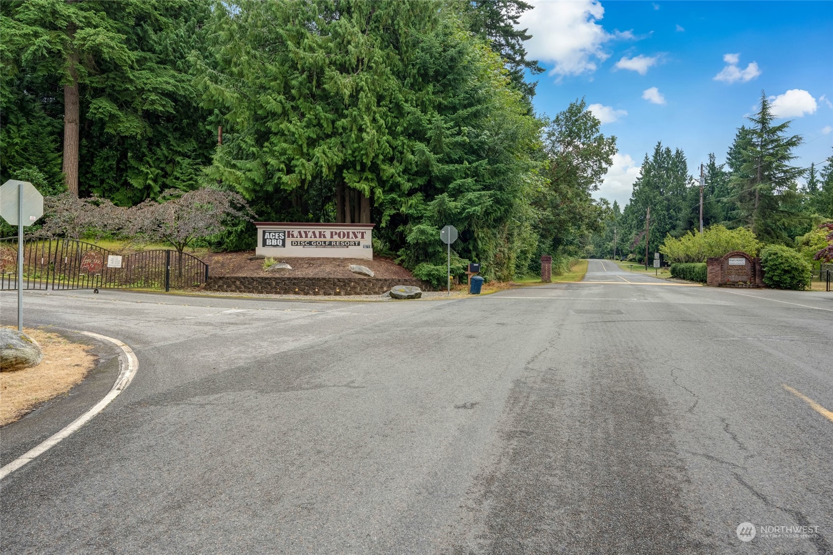 16116 70th Avenue NW