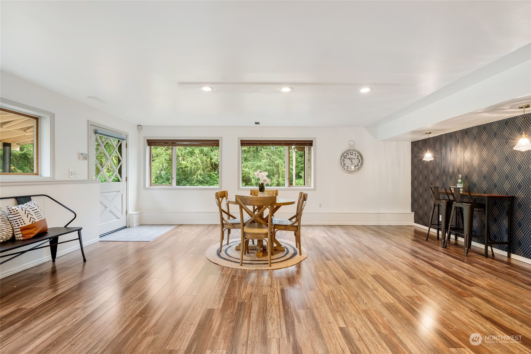 16116 70th Avenue NW