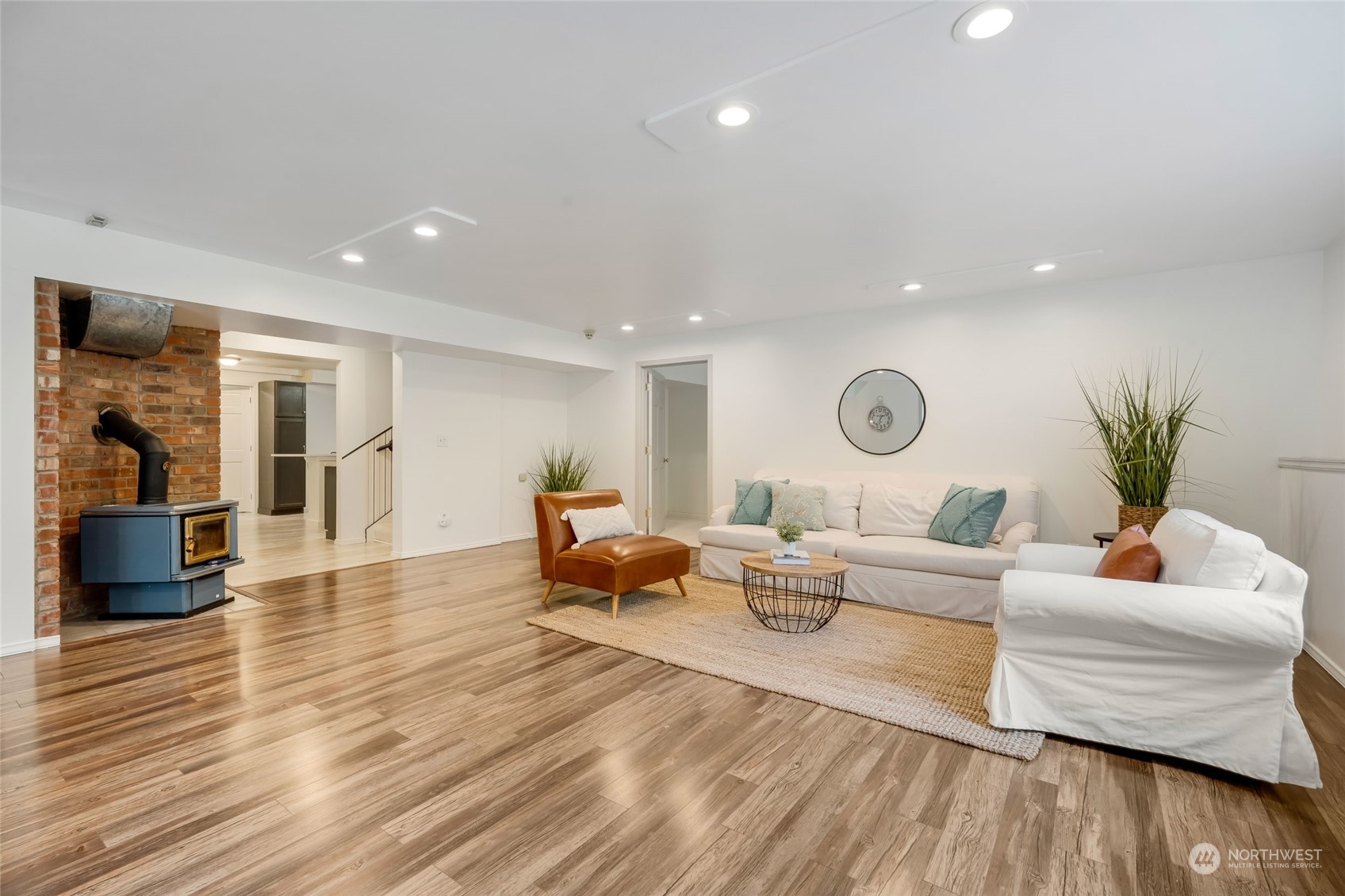 16116 70th Avenue NW