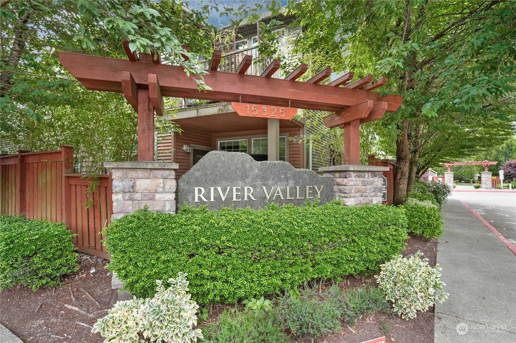 15325 SE 155th Place Unit: T1