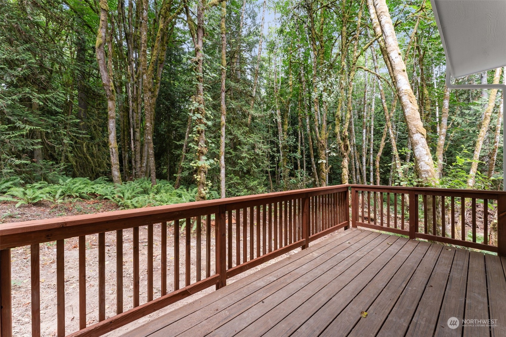 3042 Nevada Avenue E