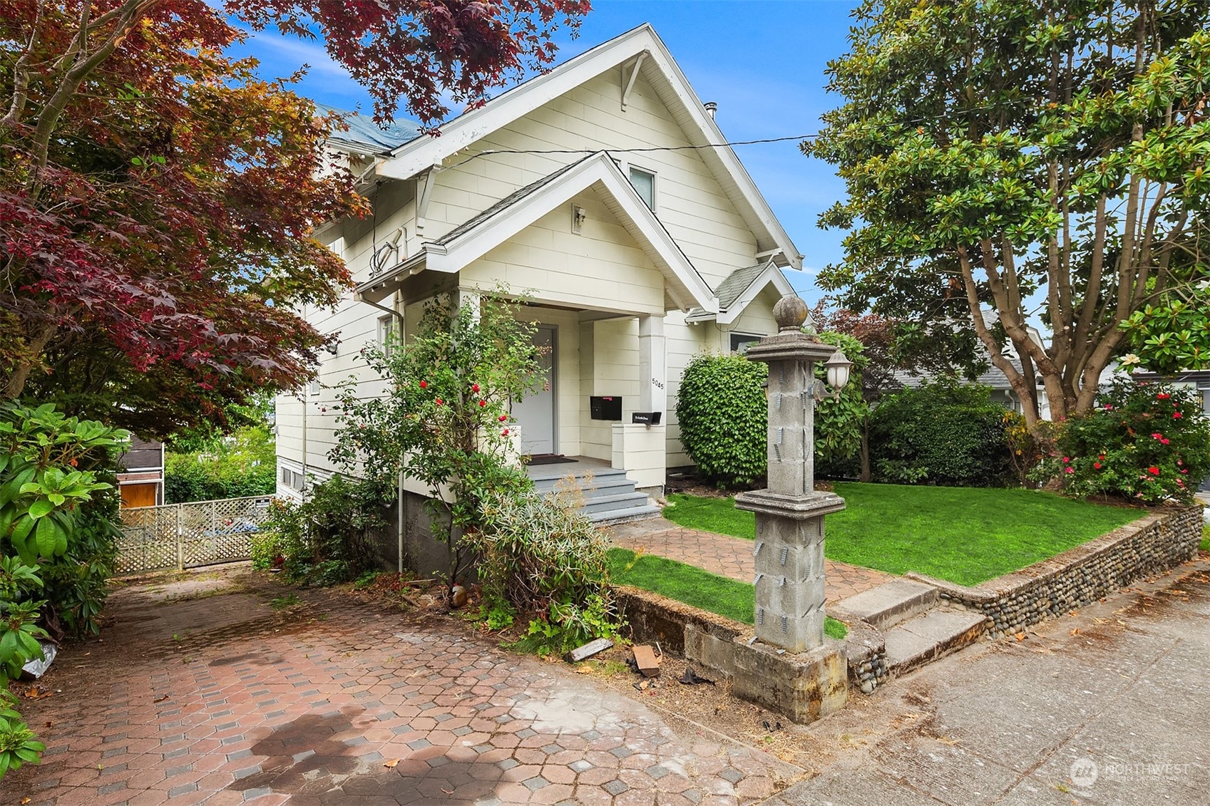 5045 Baker Avenue NW