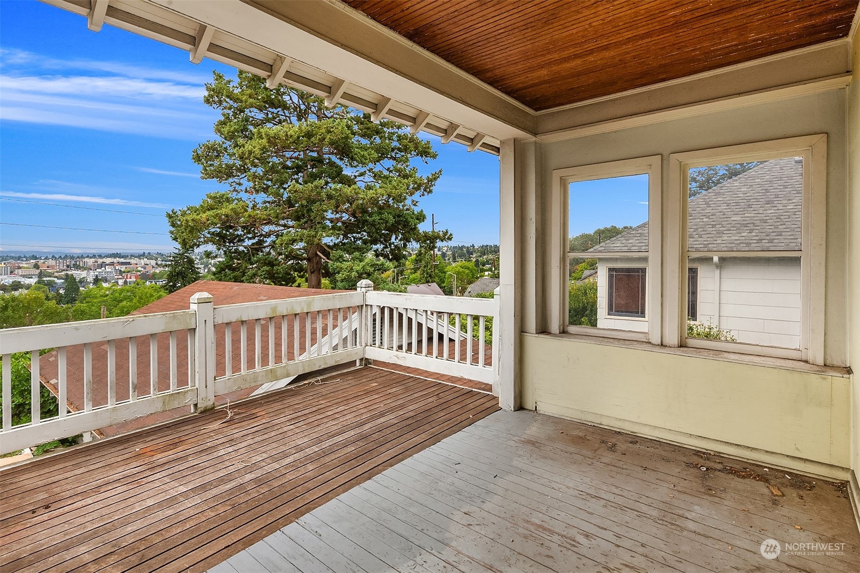 5045 Baker Avenue NW