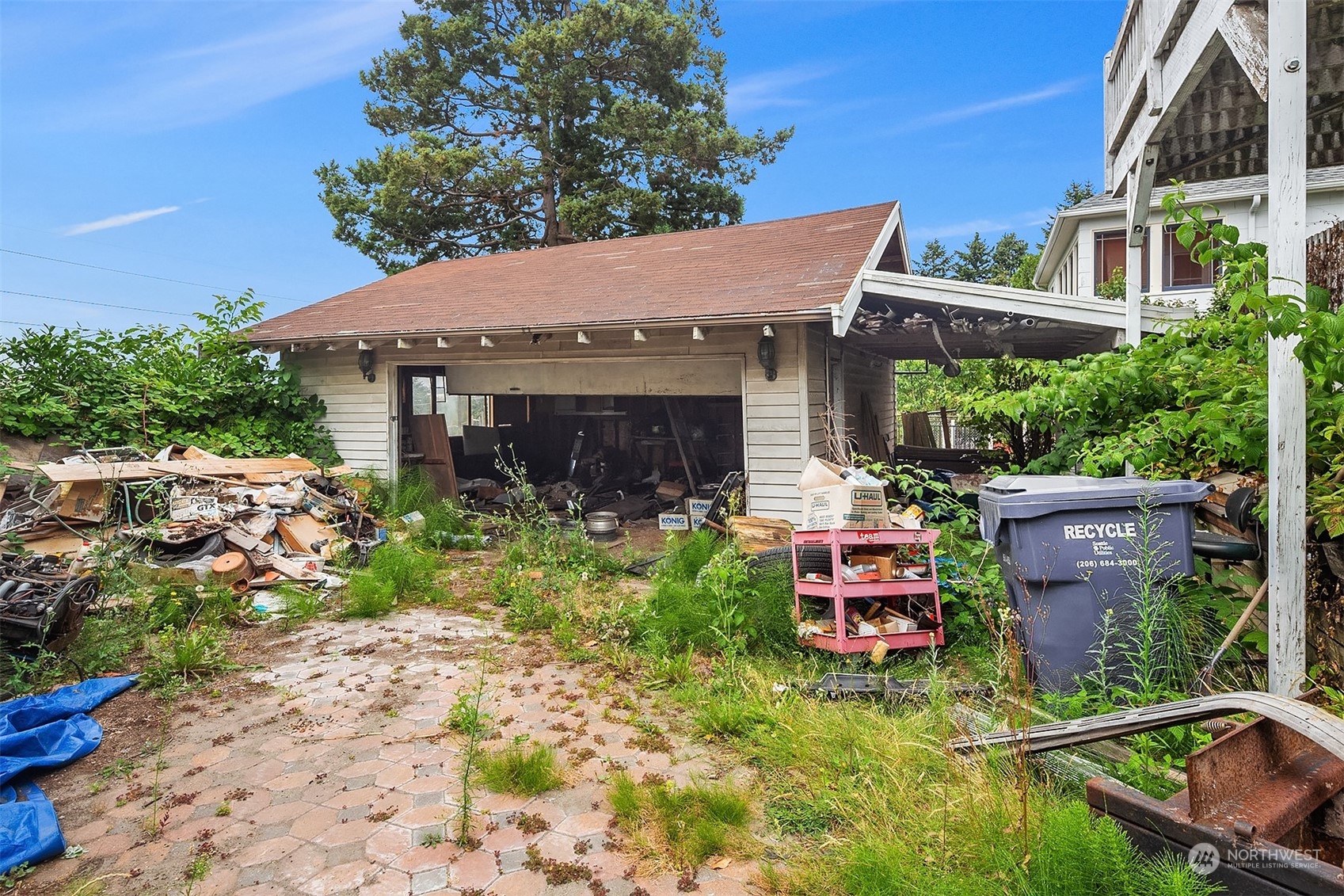 5045 Baker Avenue NW