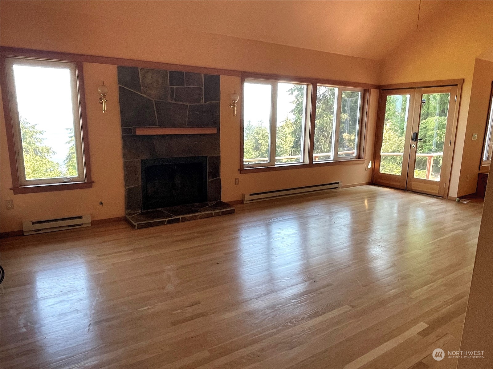 597 Twin Lakes Drive