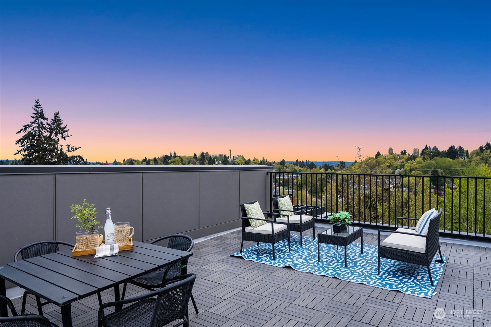 123 26th Avenue E Unit: D