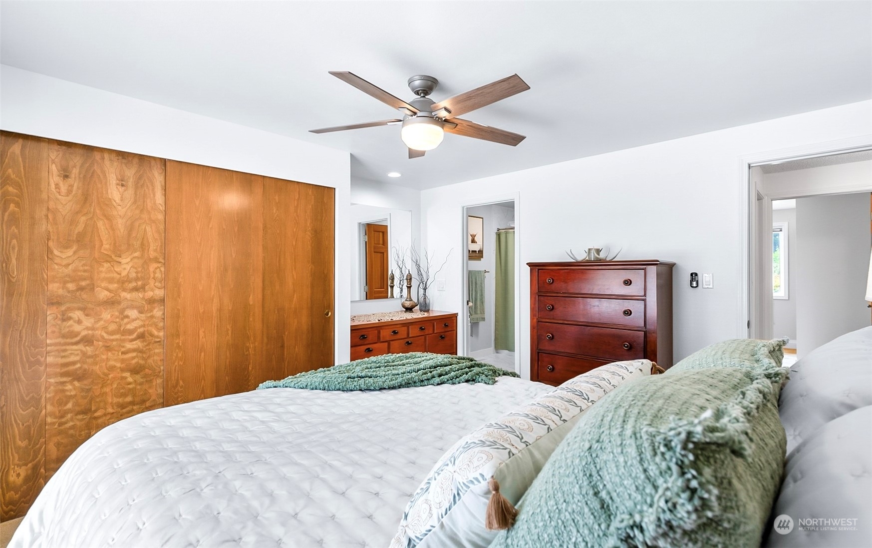 12811 Robinhood Lane