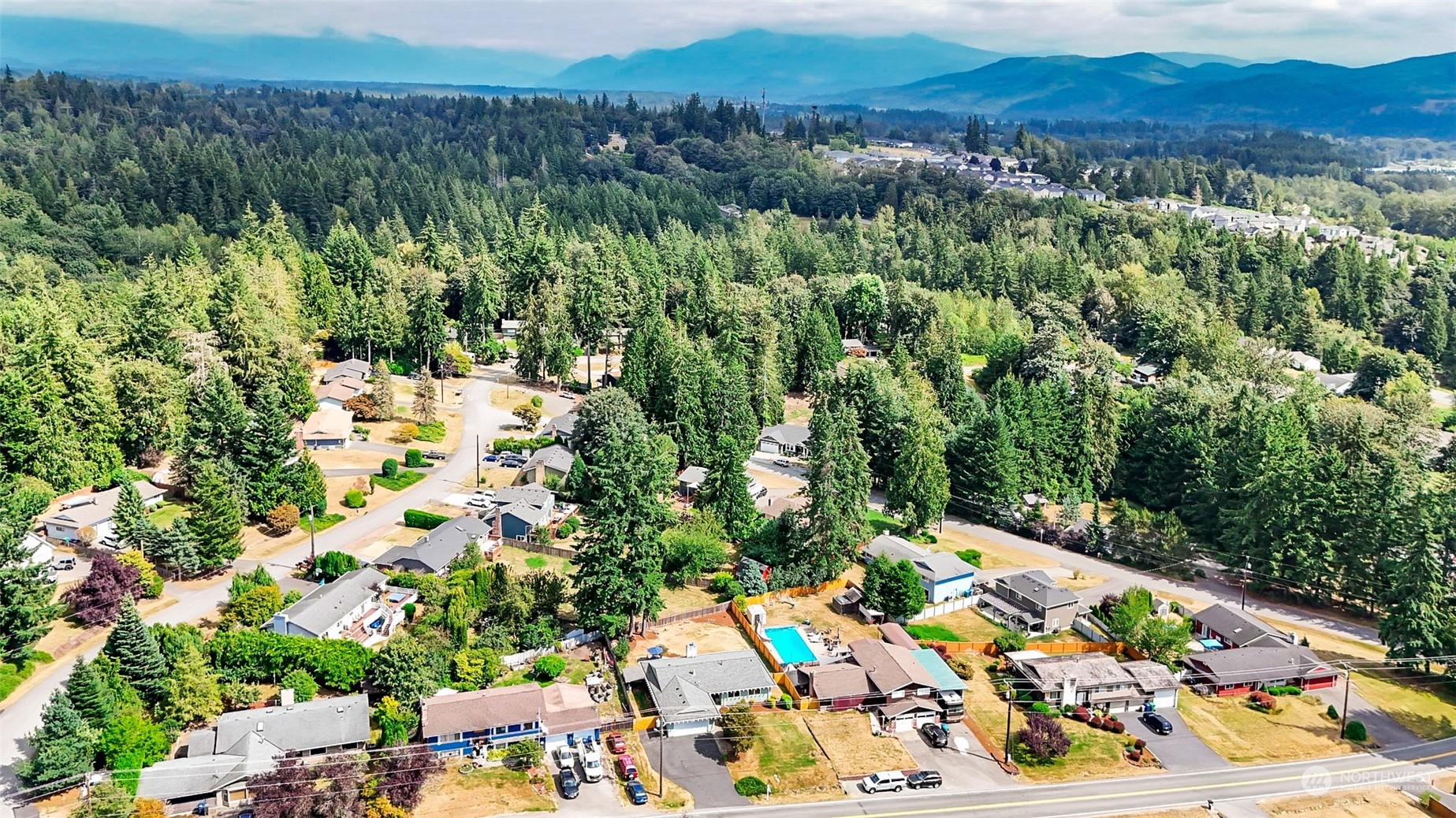 12811 Robinhood Lane