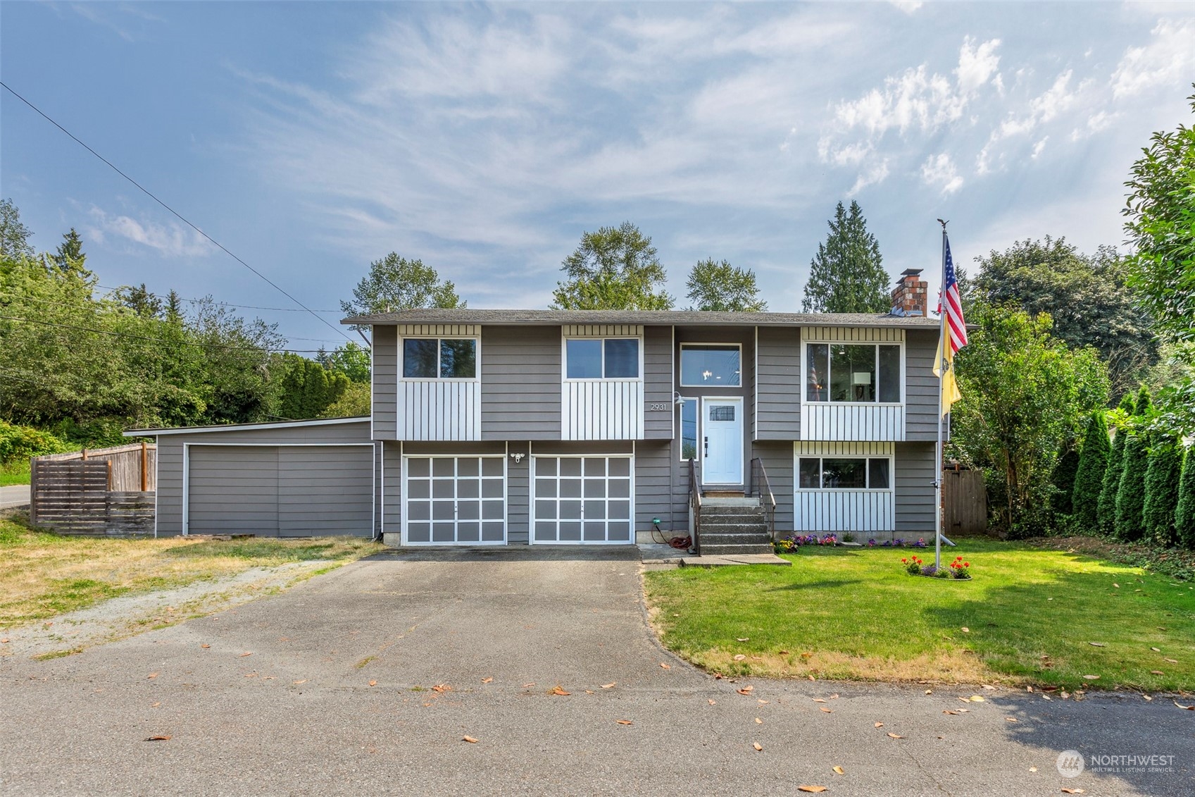 2931 101st Avenue NE