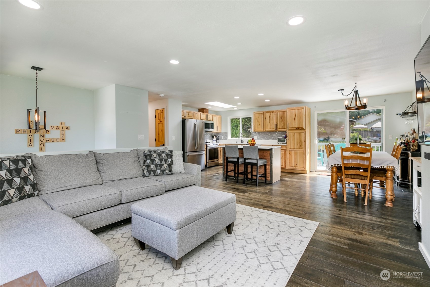 2931 101st Avenue NE