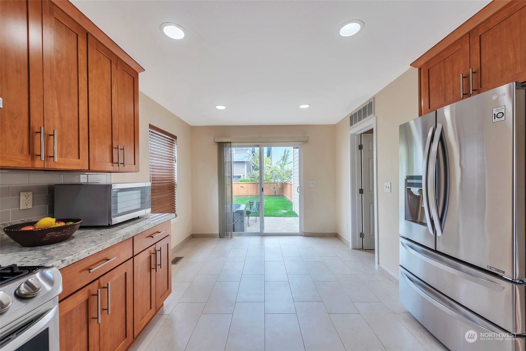 10160 225th Terrace NE