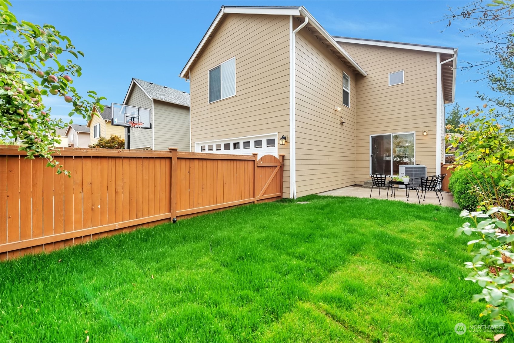 10160 225th Terrace NE