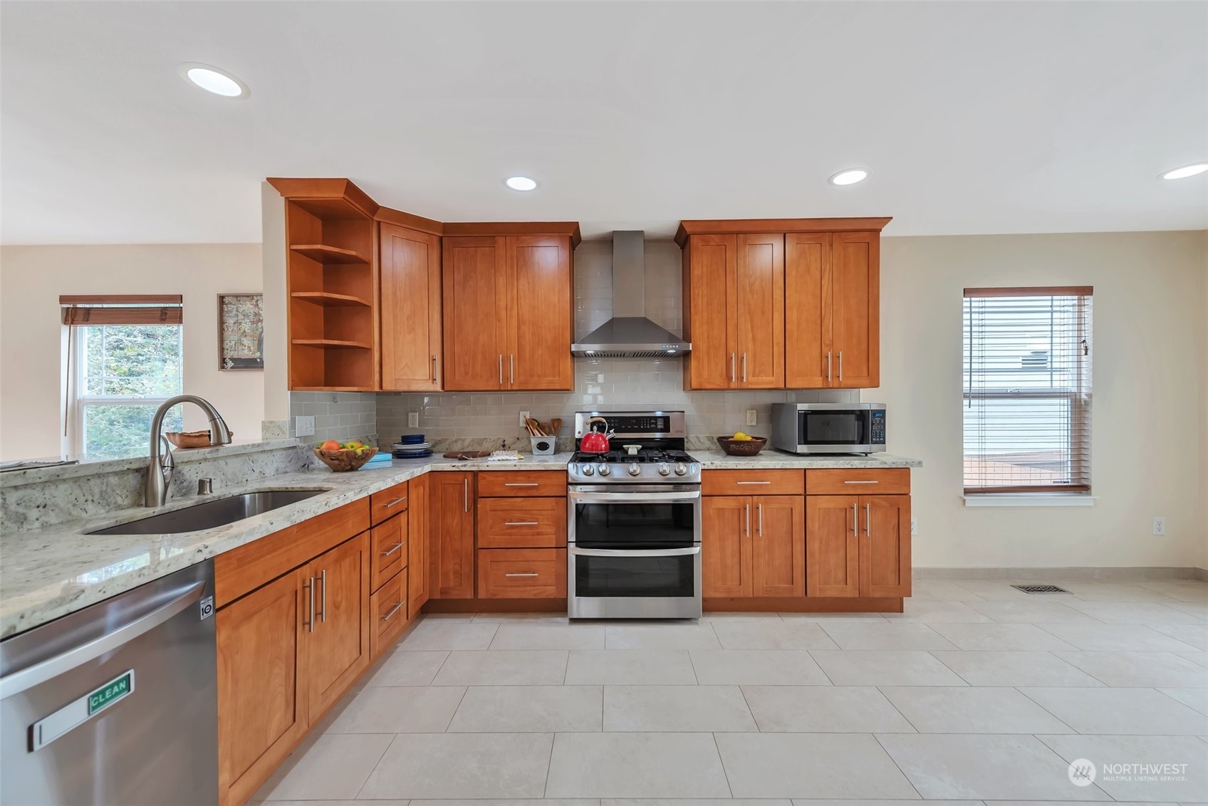 10160 225th Terrace NE