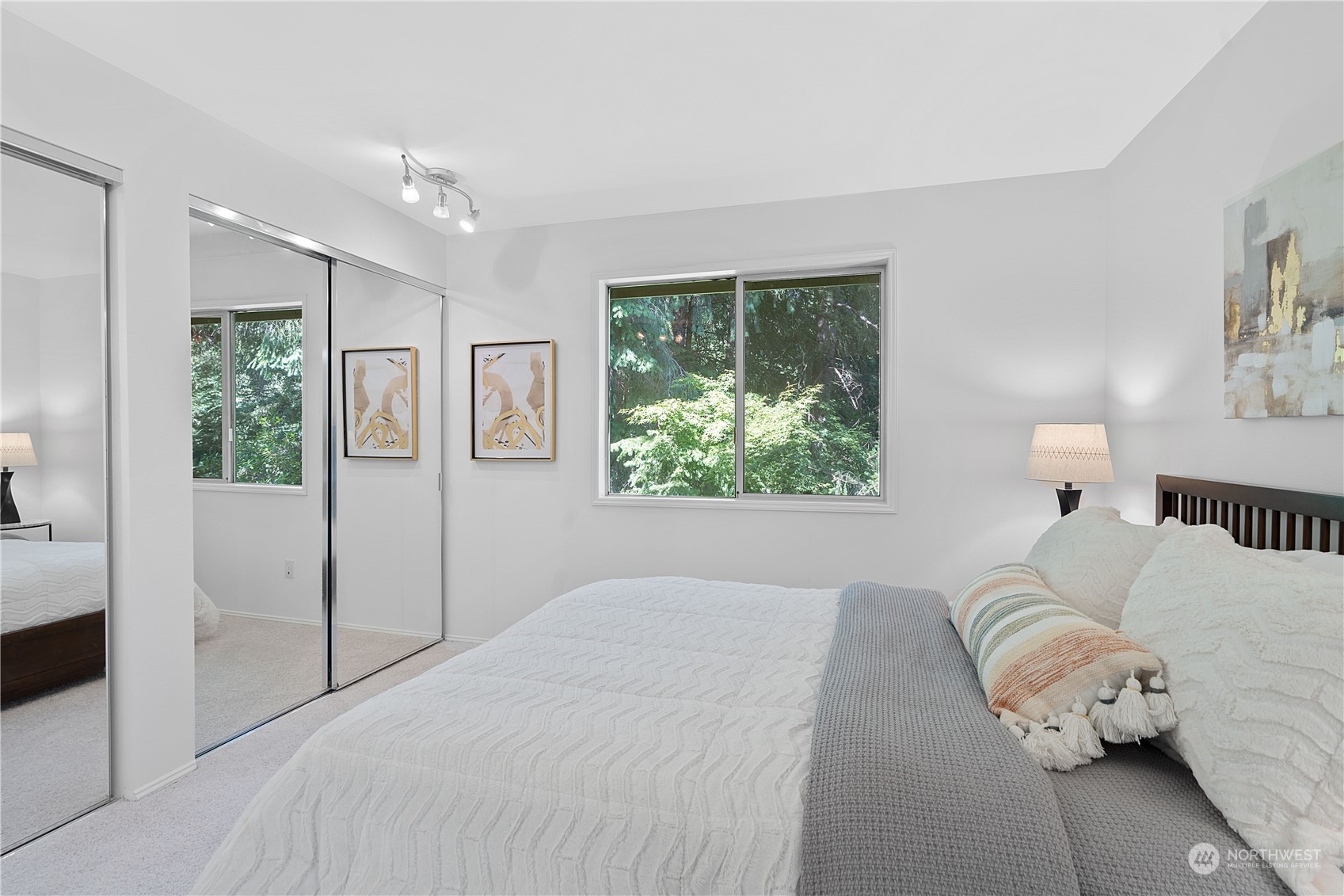 3512 255th Lane SE Unit: Apt 9