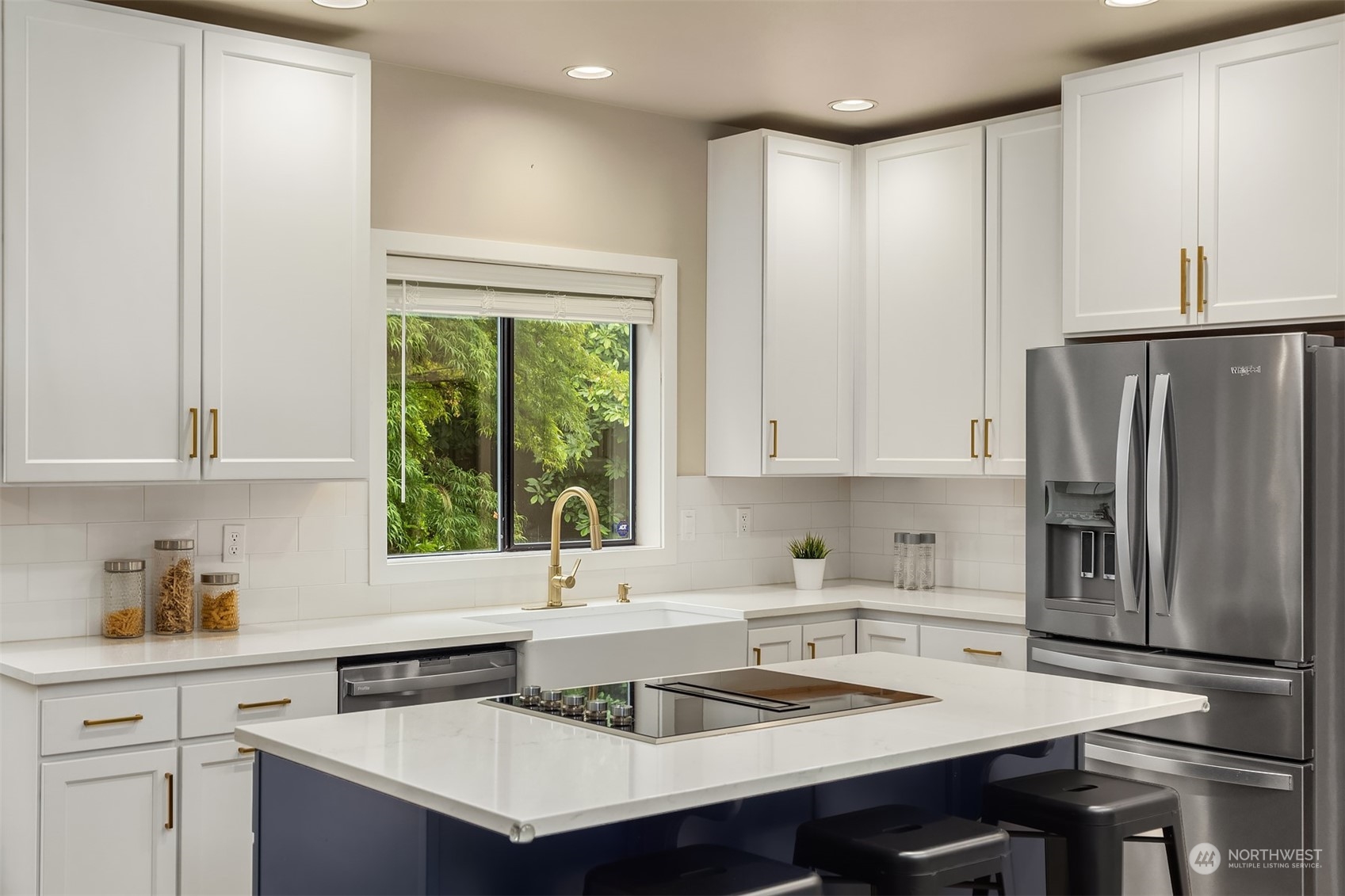 7600 173rd Street SW