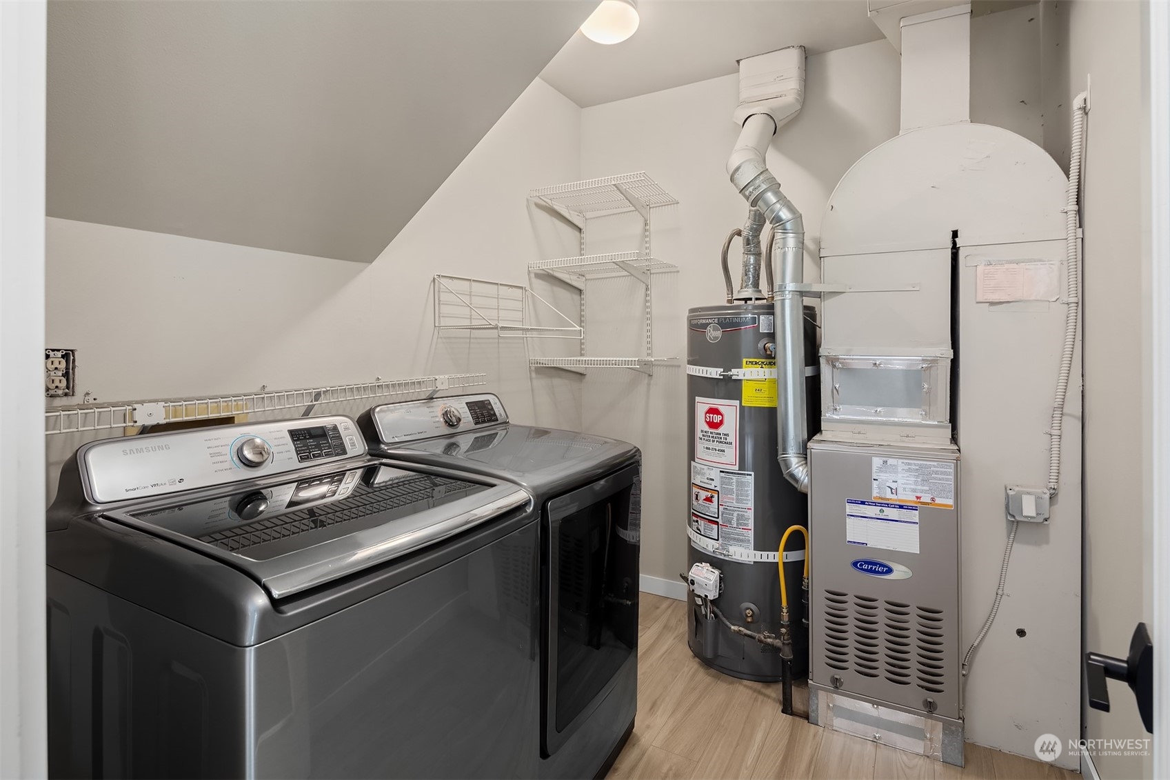 7600 173rd Street SW