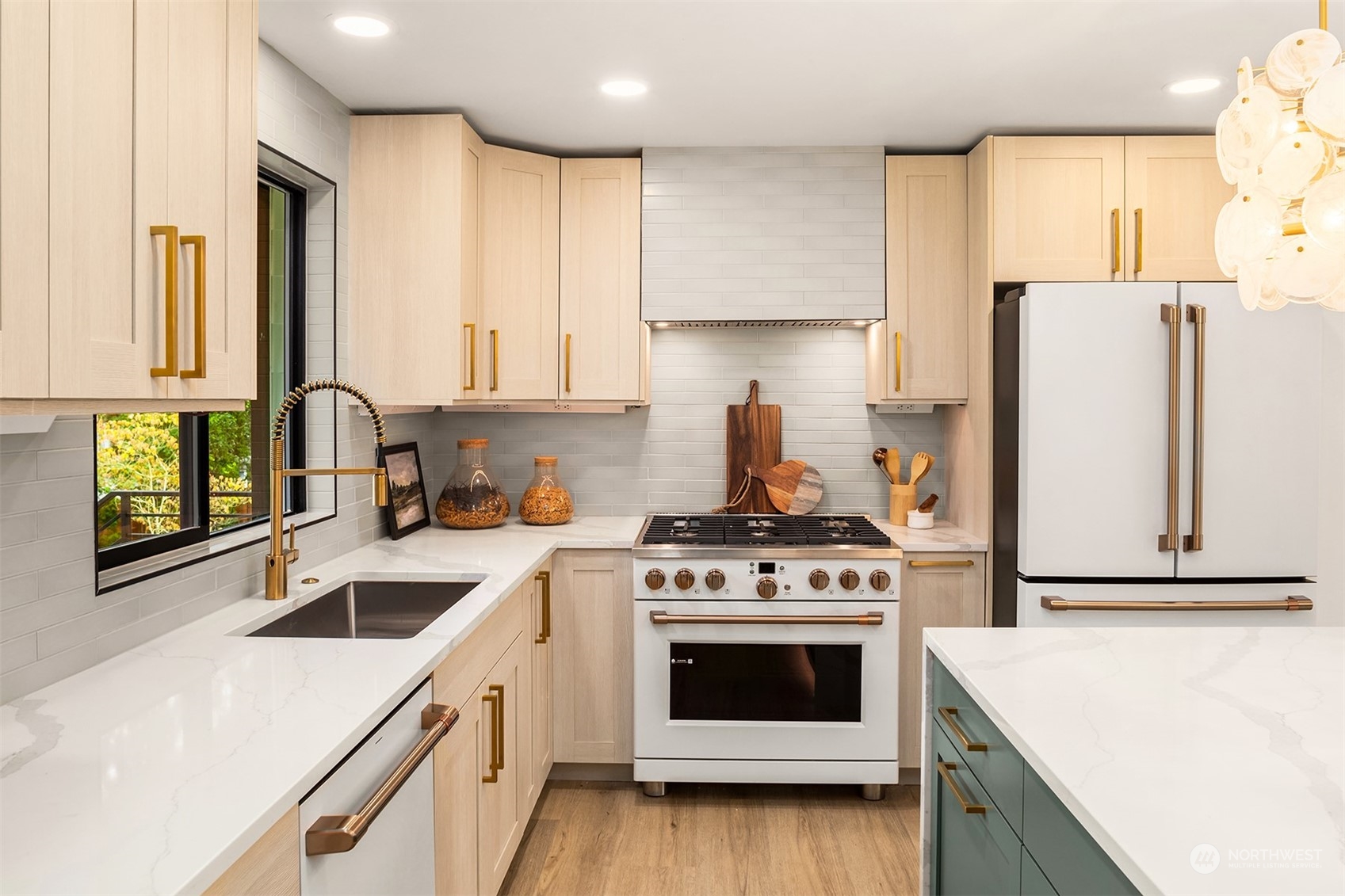 3008 NE 192nd Street , -2542