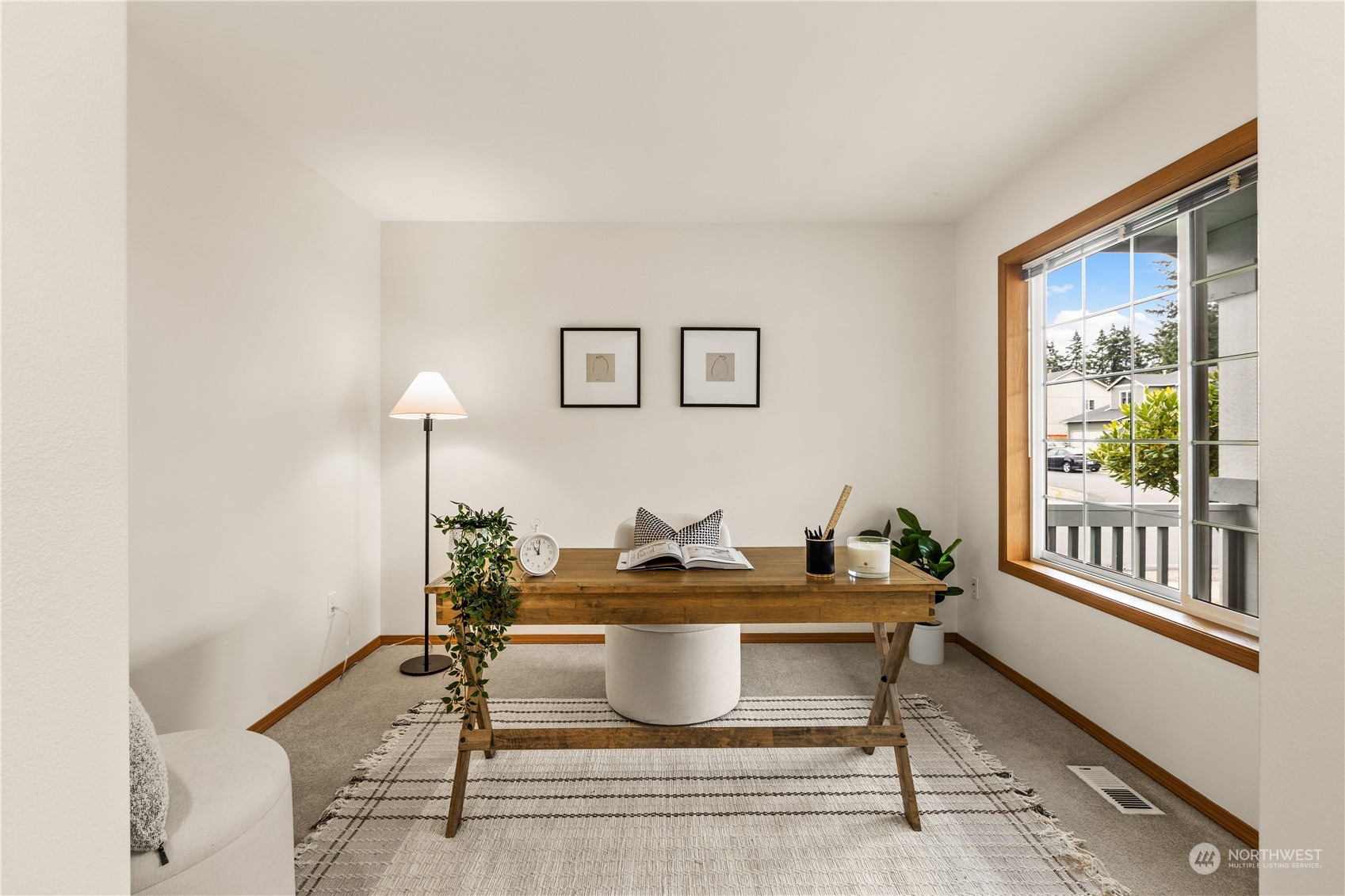 7915 207th Street Ct E