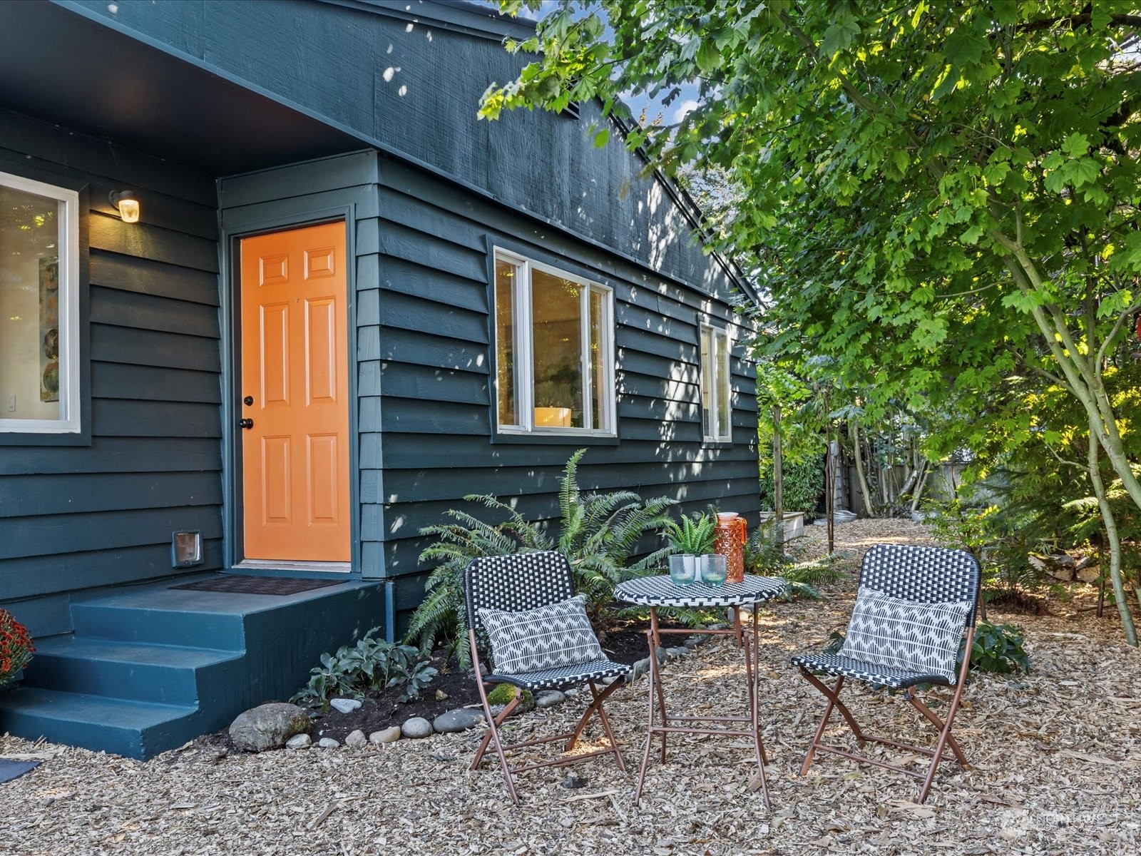 7210 Orchard Place S