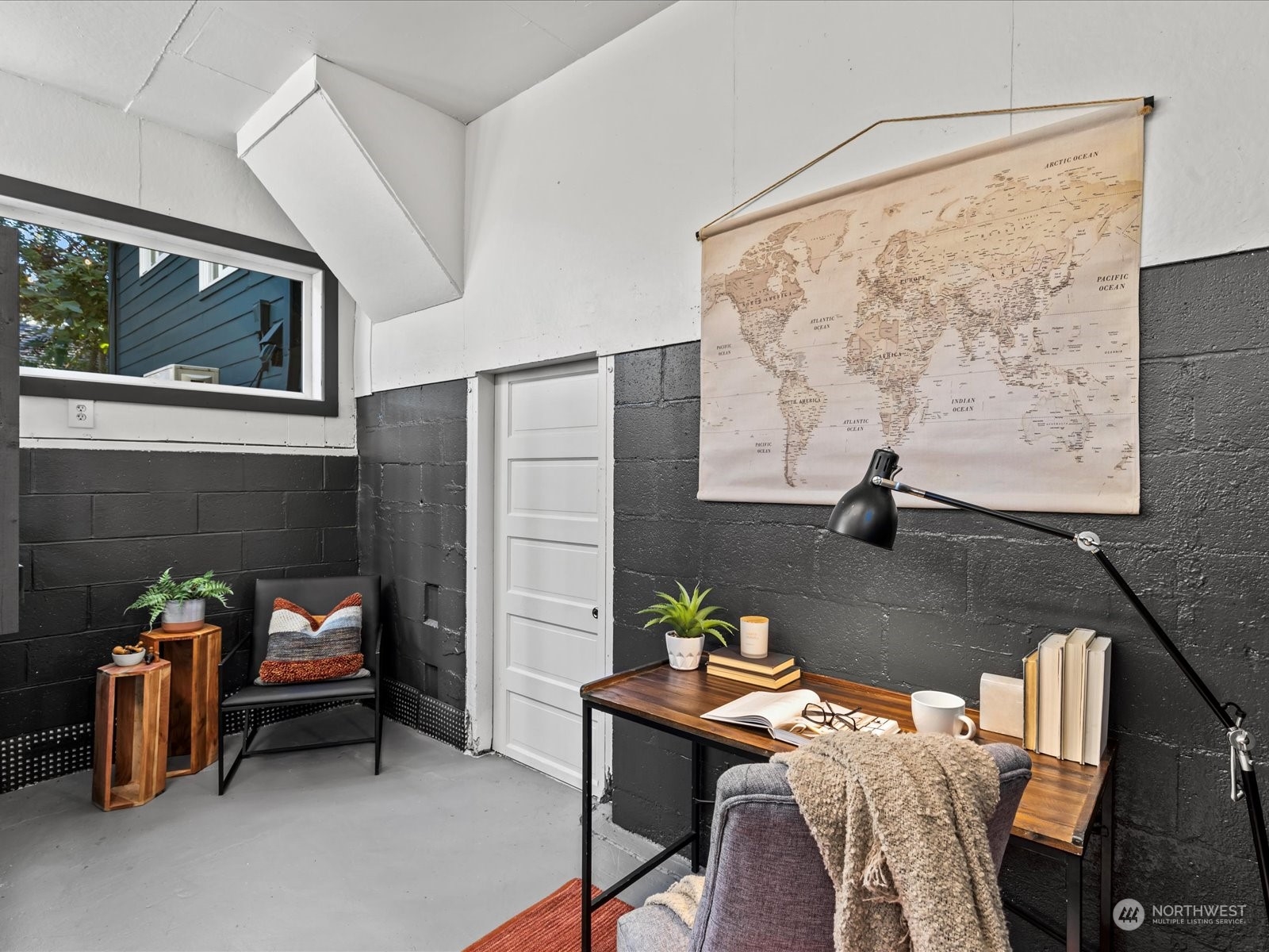 7210 Orchard Place S