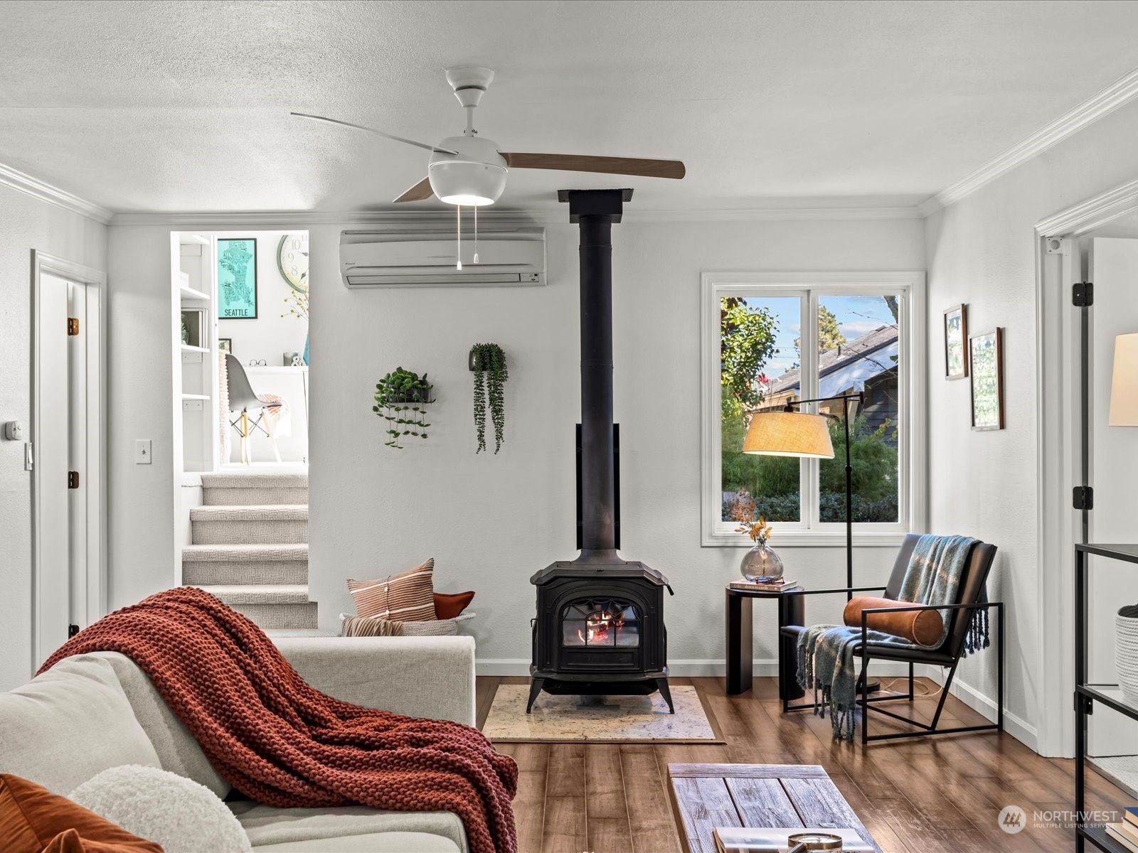 7210 Orchard Place S