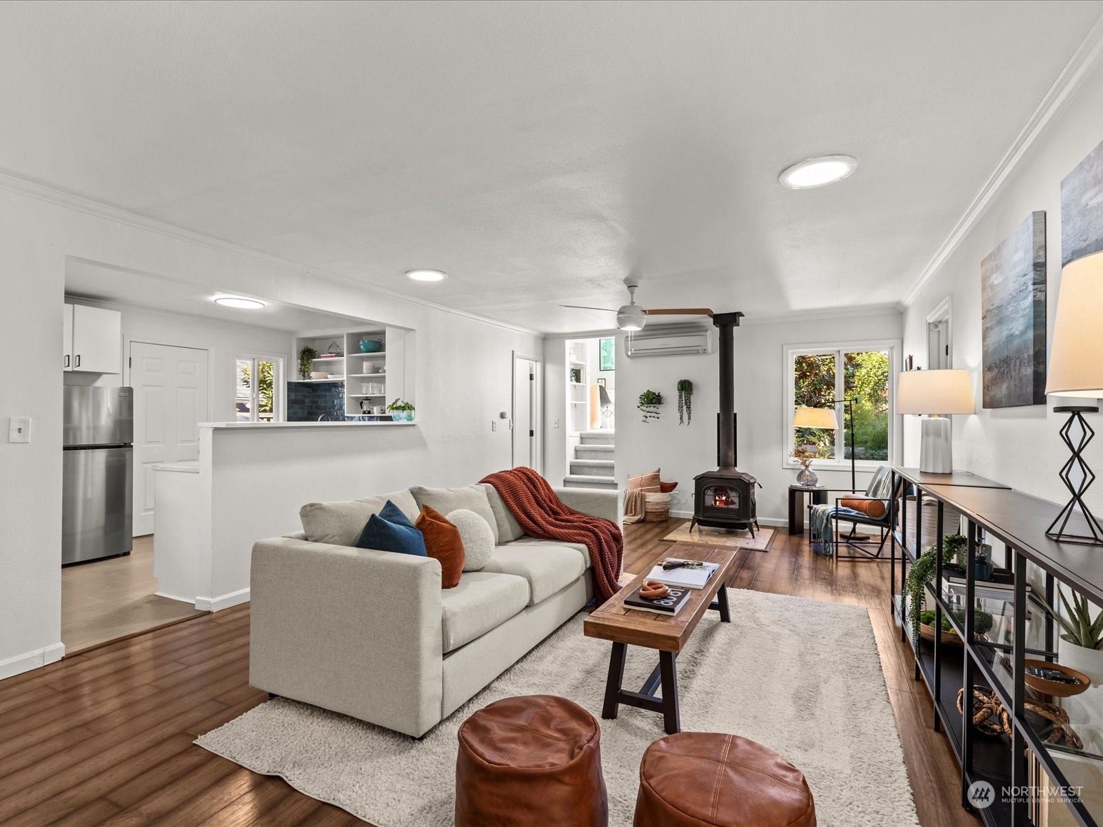 7210 Orchard Place S