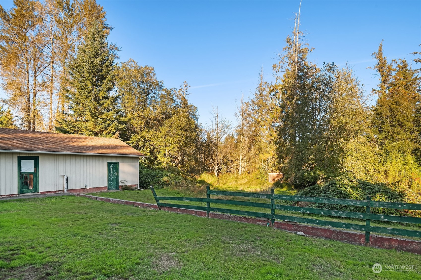 15512 Avondale Road NE