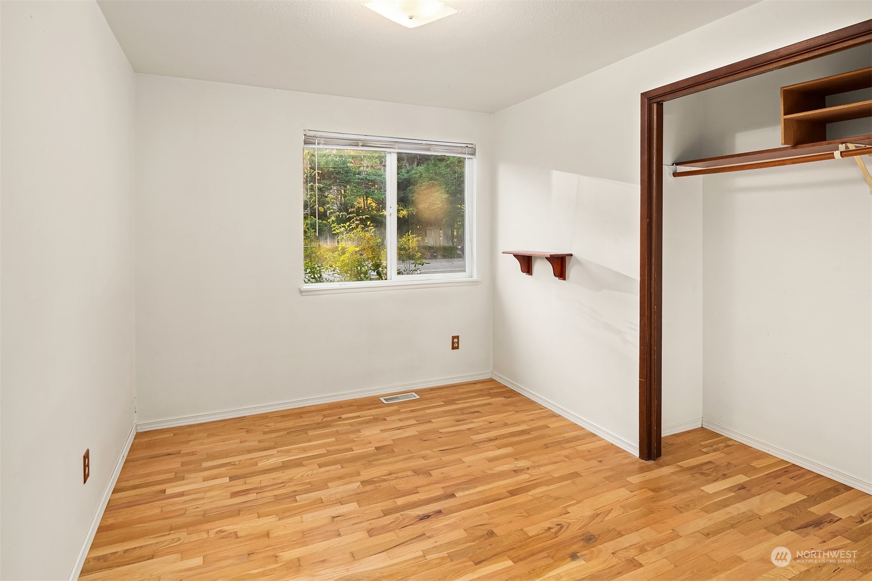 15512 Avondale Road NE