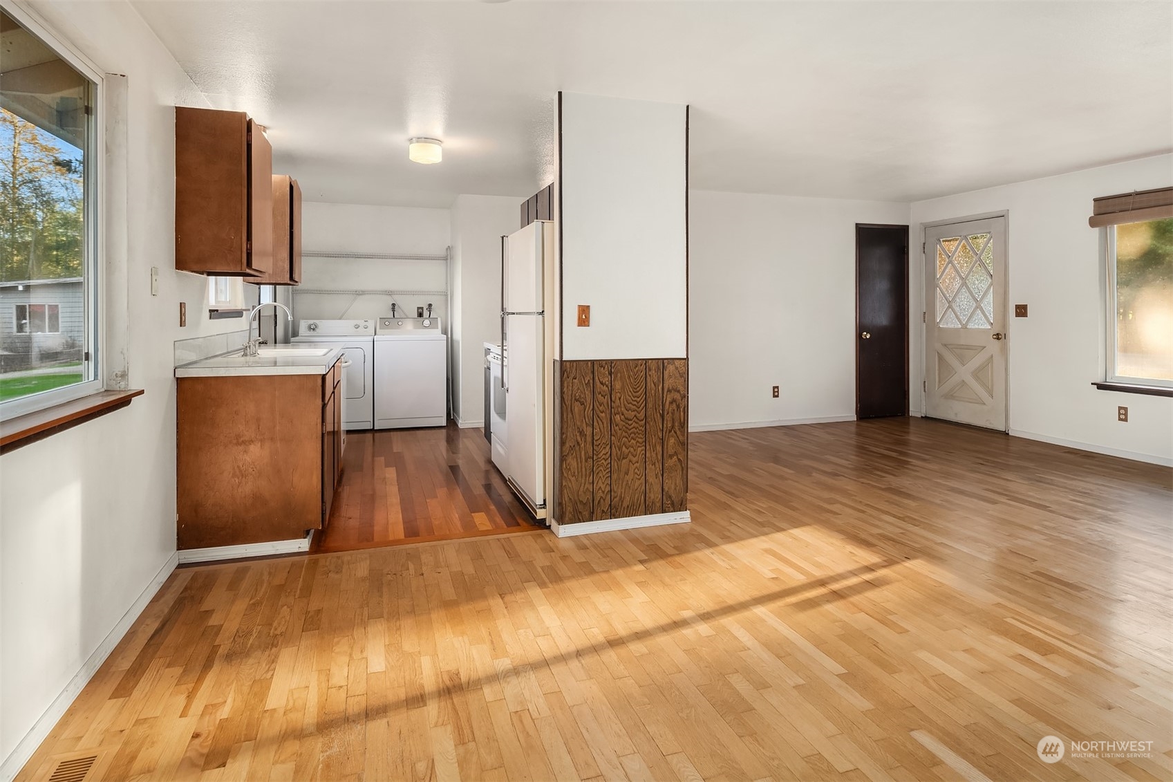 15512 Avondale Road NE