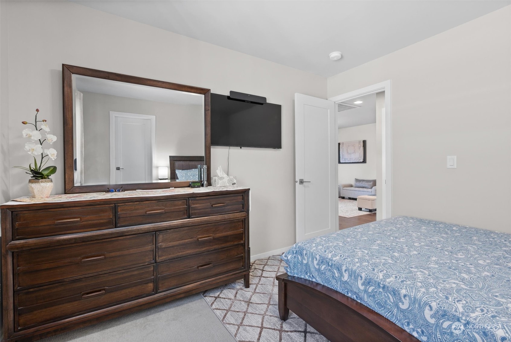 4765 Smithers Avenue S