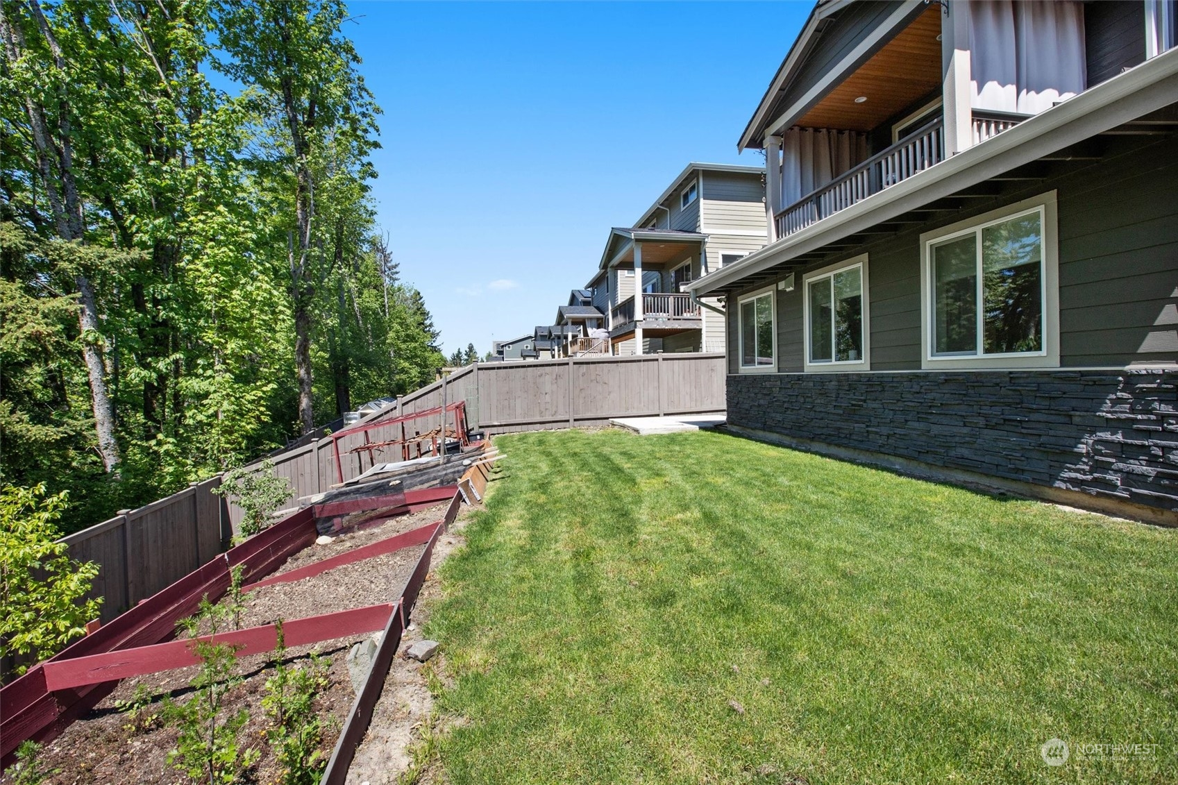 4765 Smithers Avenue S