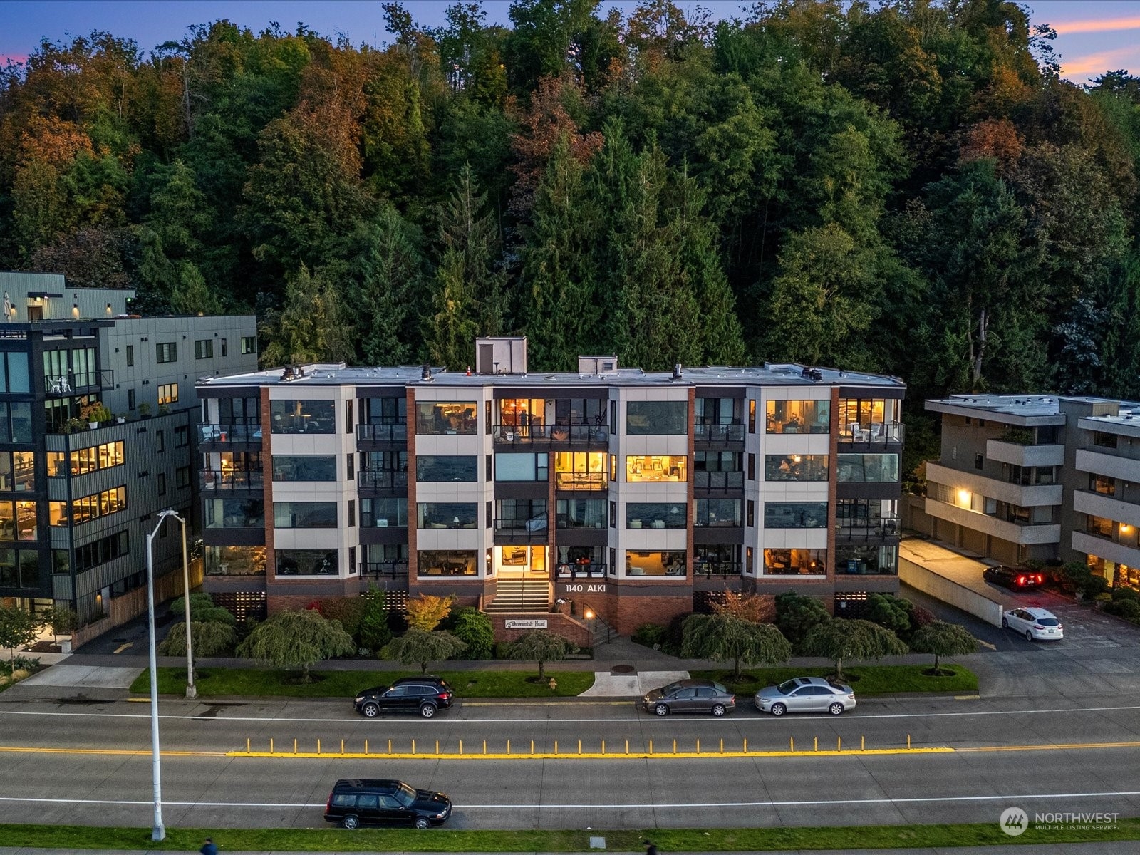 1140 Alki Avenue SW #404