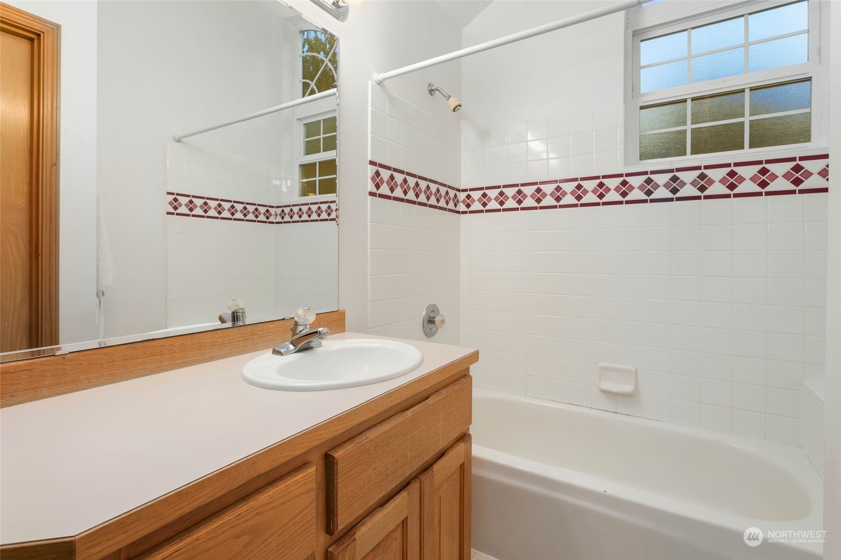 16932 89th Avenue NW