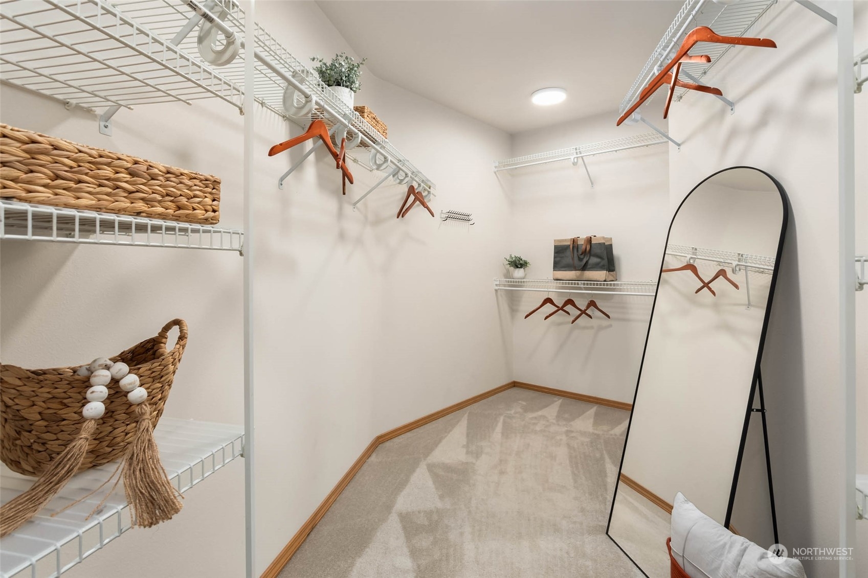 16932 89th Avenue NW