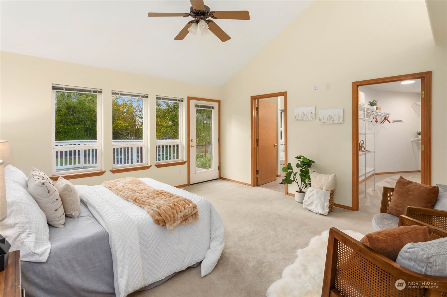 16932 89th Avenue NW