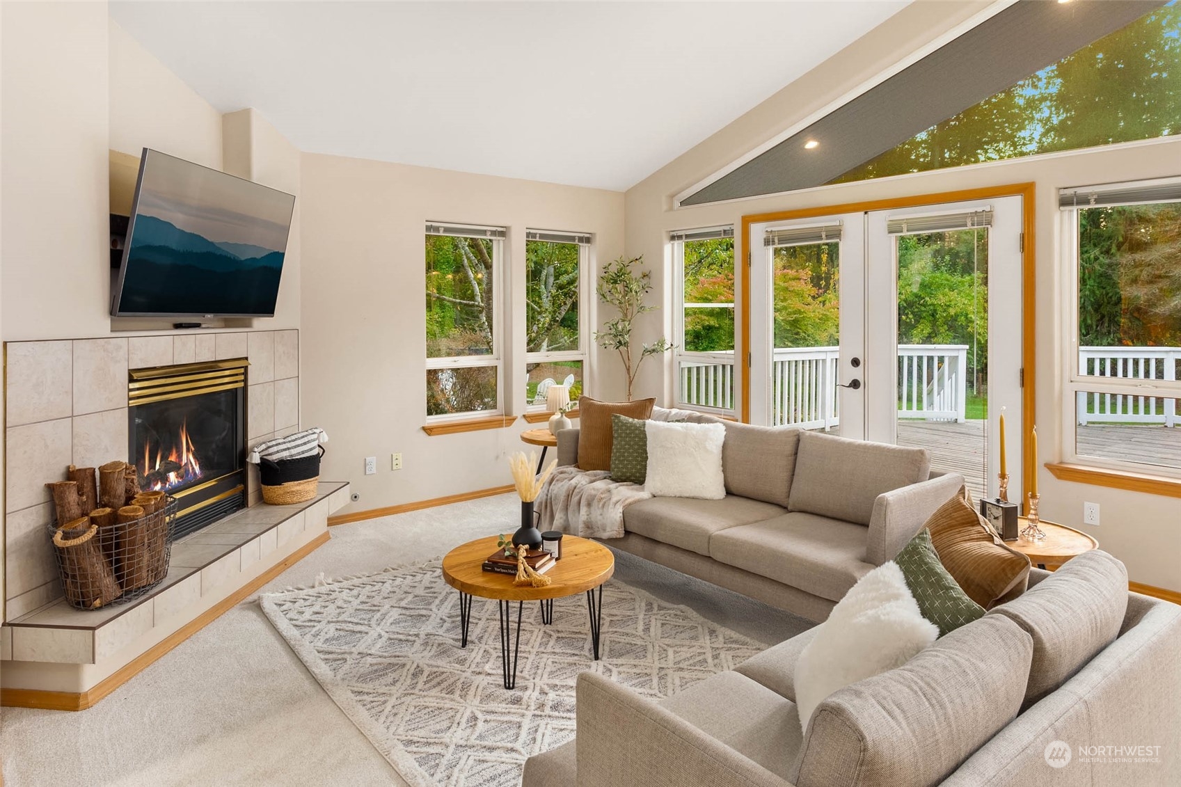 16932 89th Avenue NW