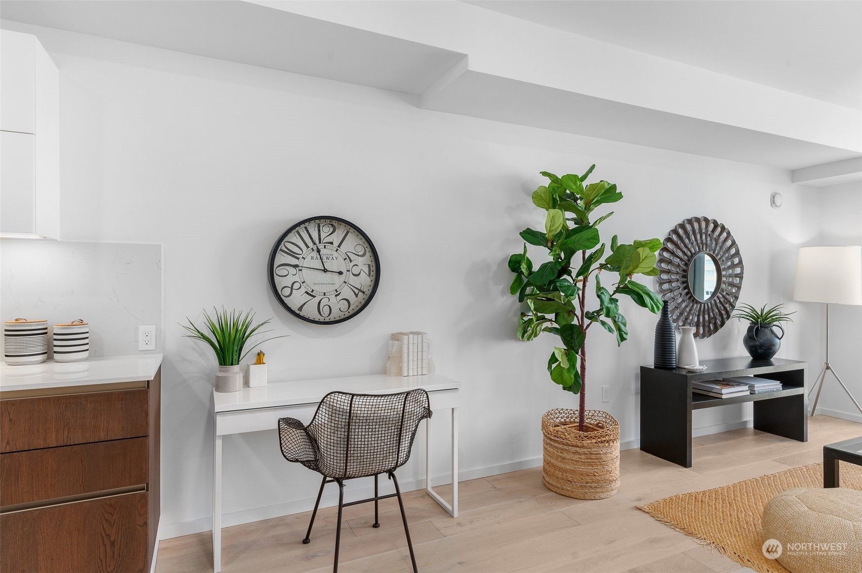 999 110th Avenue NE Unit: 402