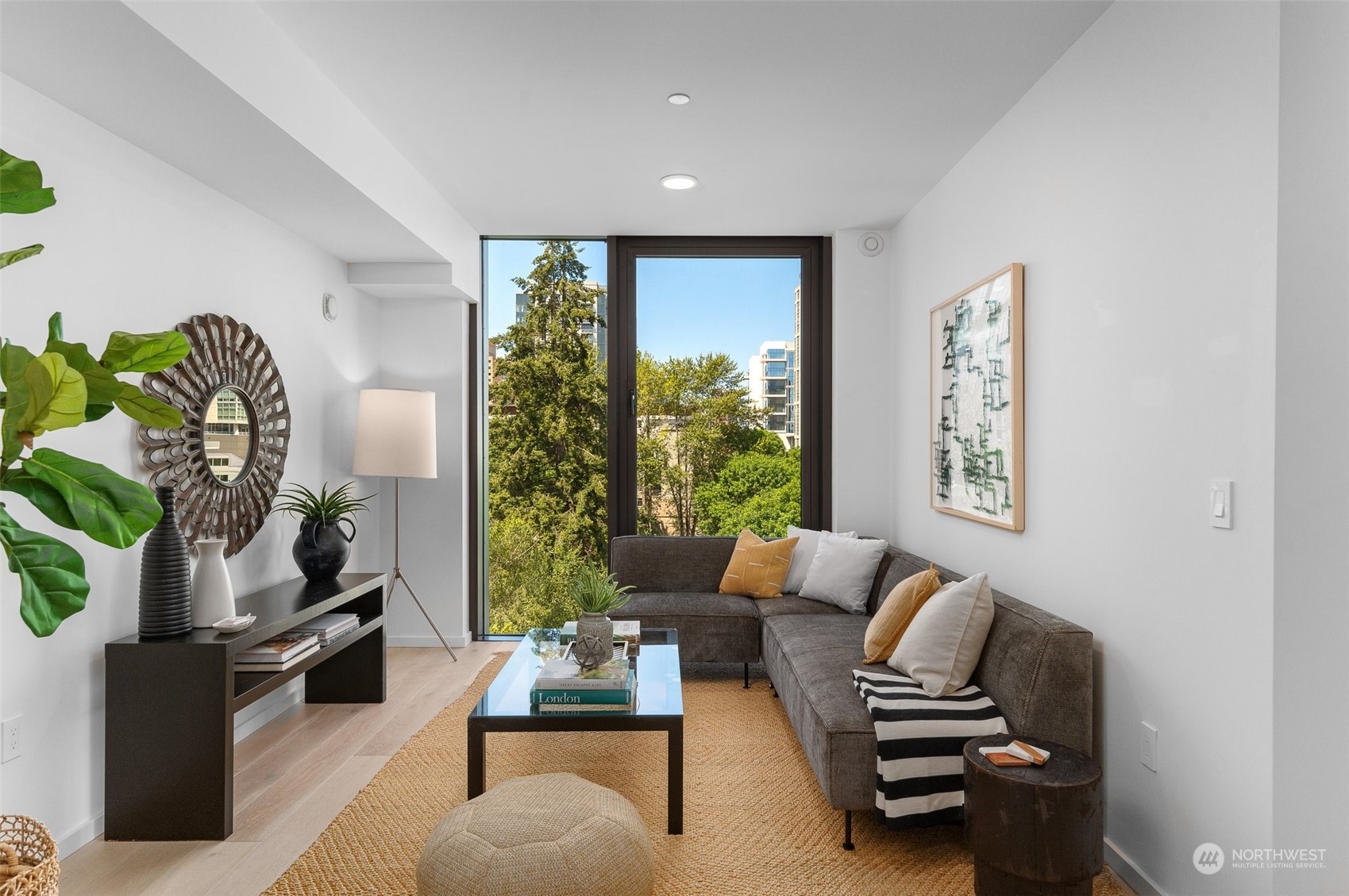 999 110th Avenue NE Unit: 402