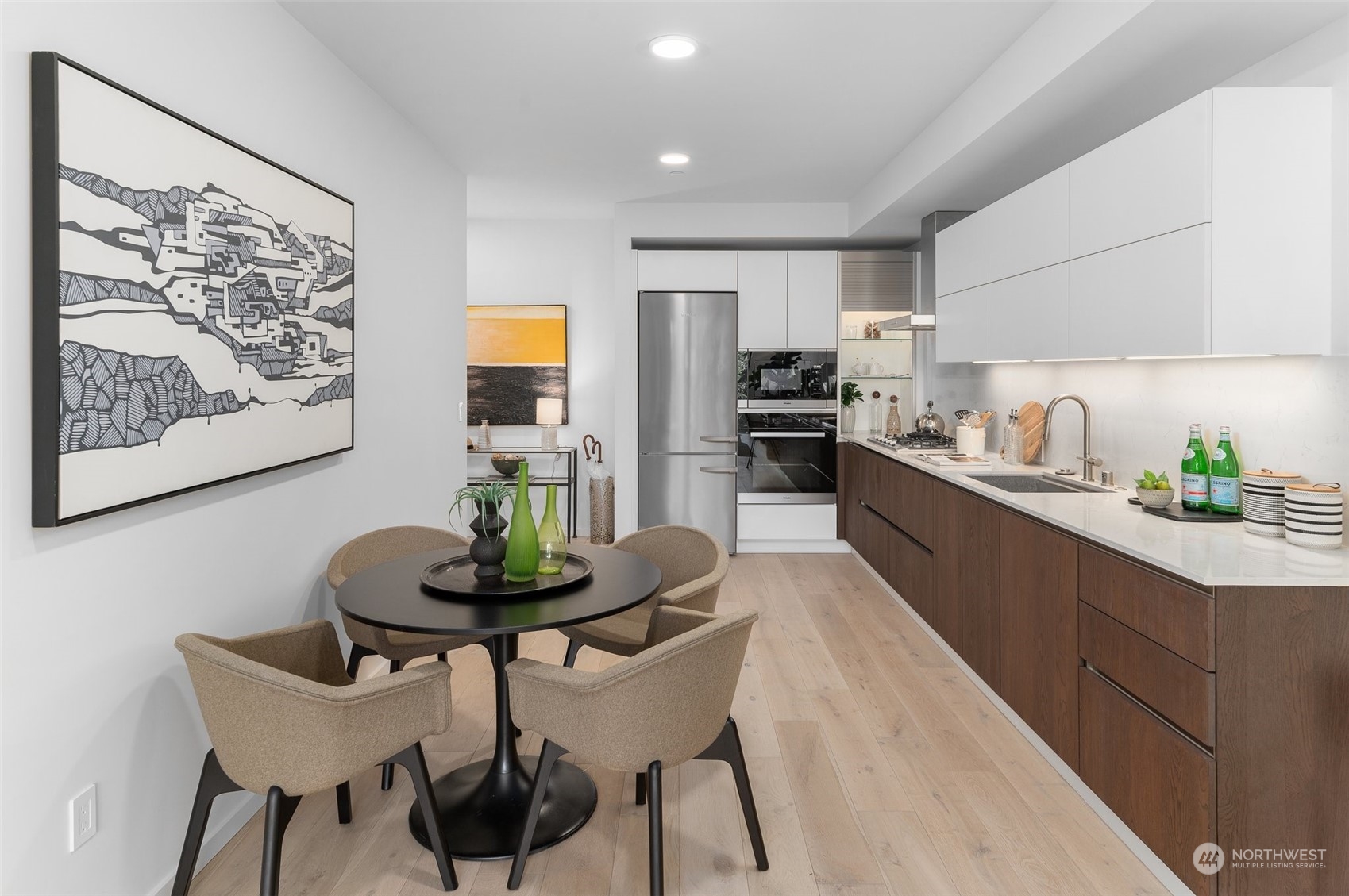 999 110th Avenue NE Unit: 402