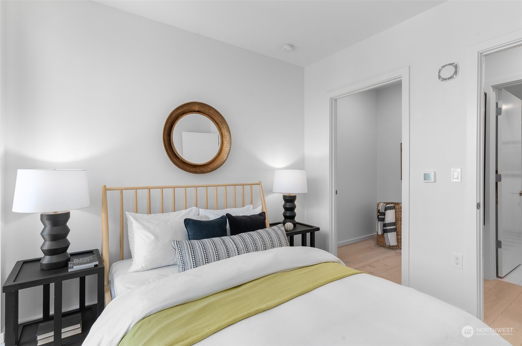 999 110th Avenue NE Unit: 402