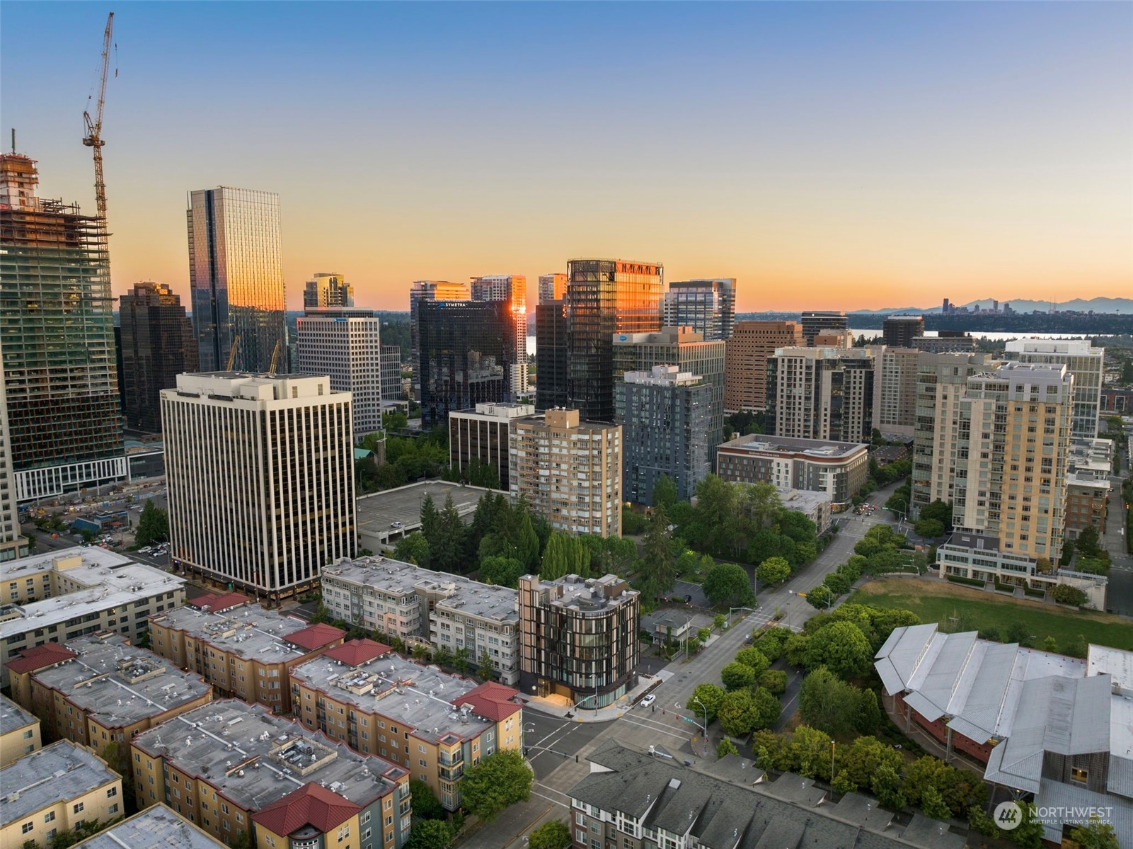 999 110th Avenue NE Unit: 402