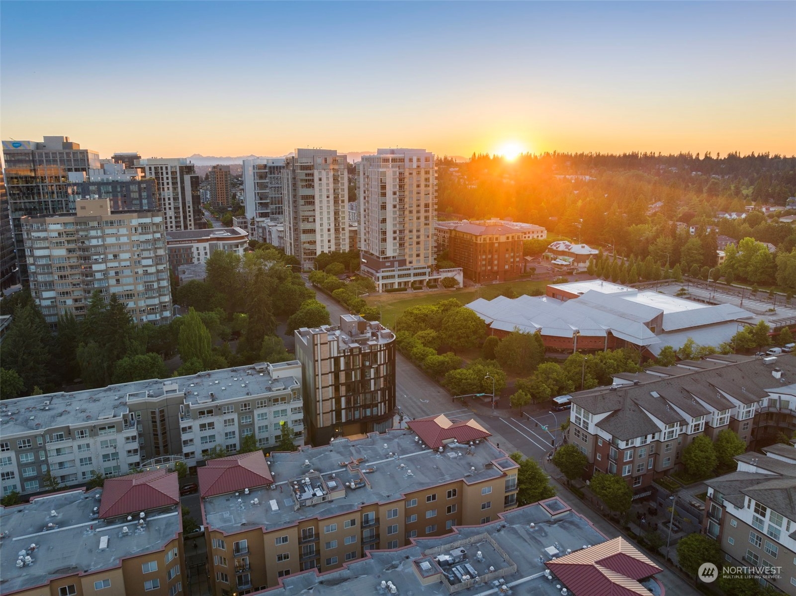 999 110th Avenue NE Unit: 402