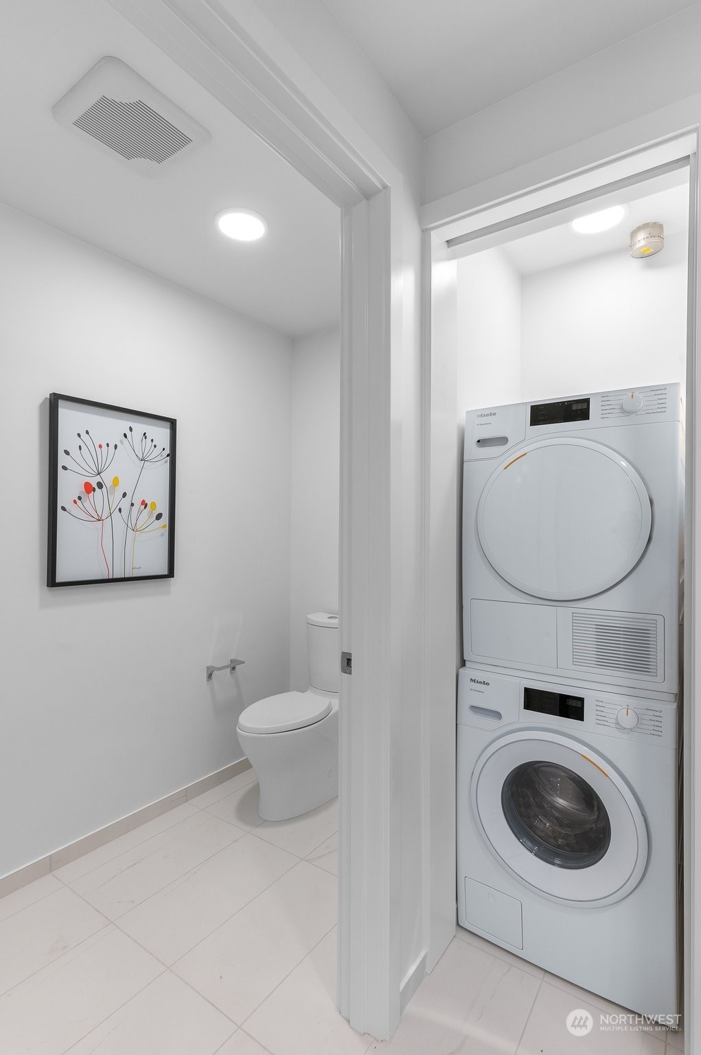 999 110th Avenue NE Unit: 402