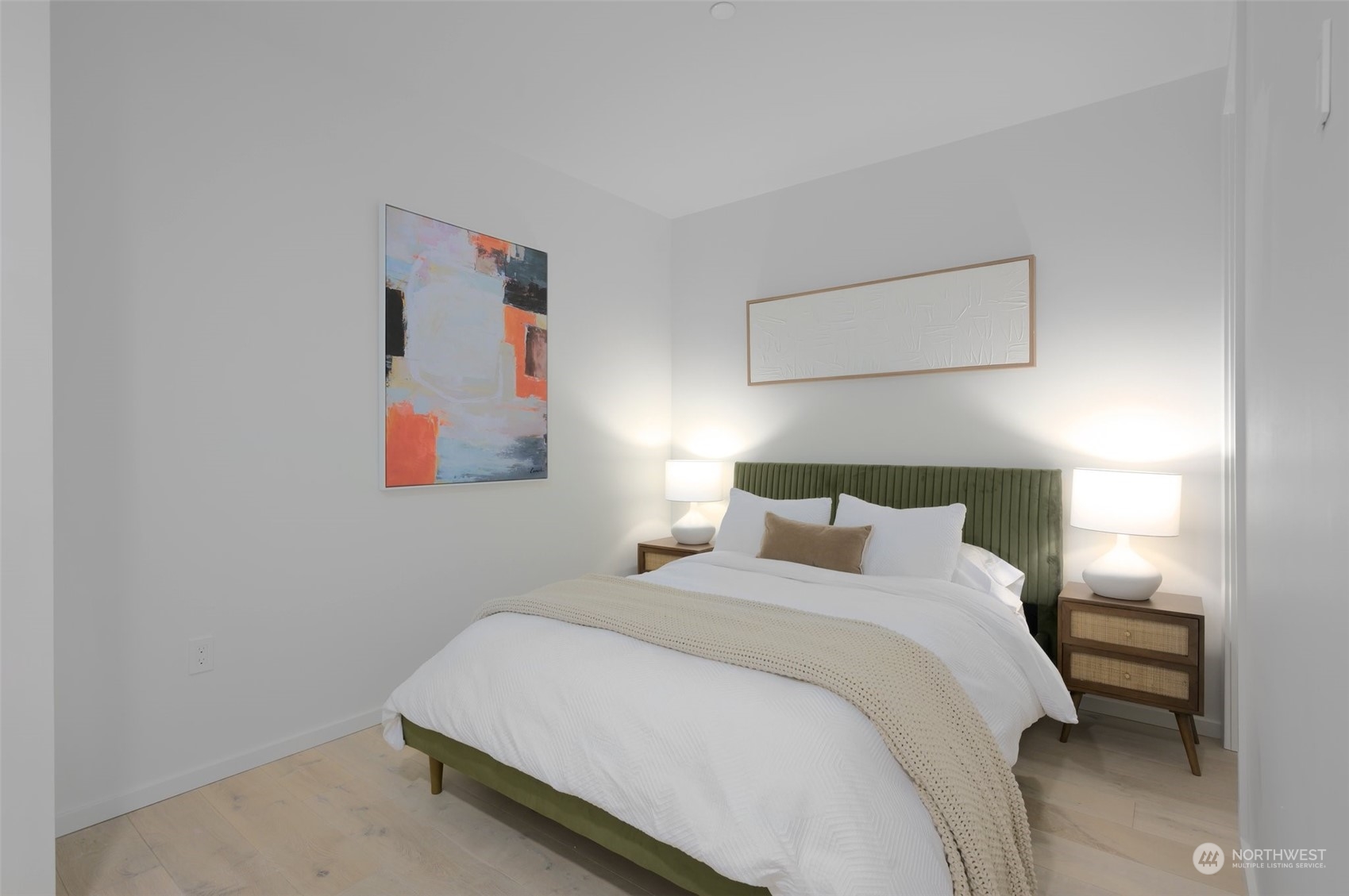 999 110th Avenue NE Unit: 201