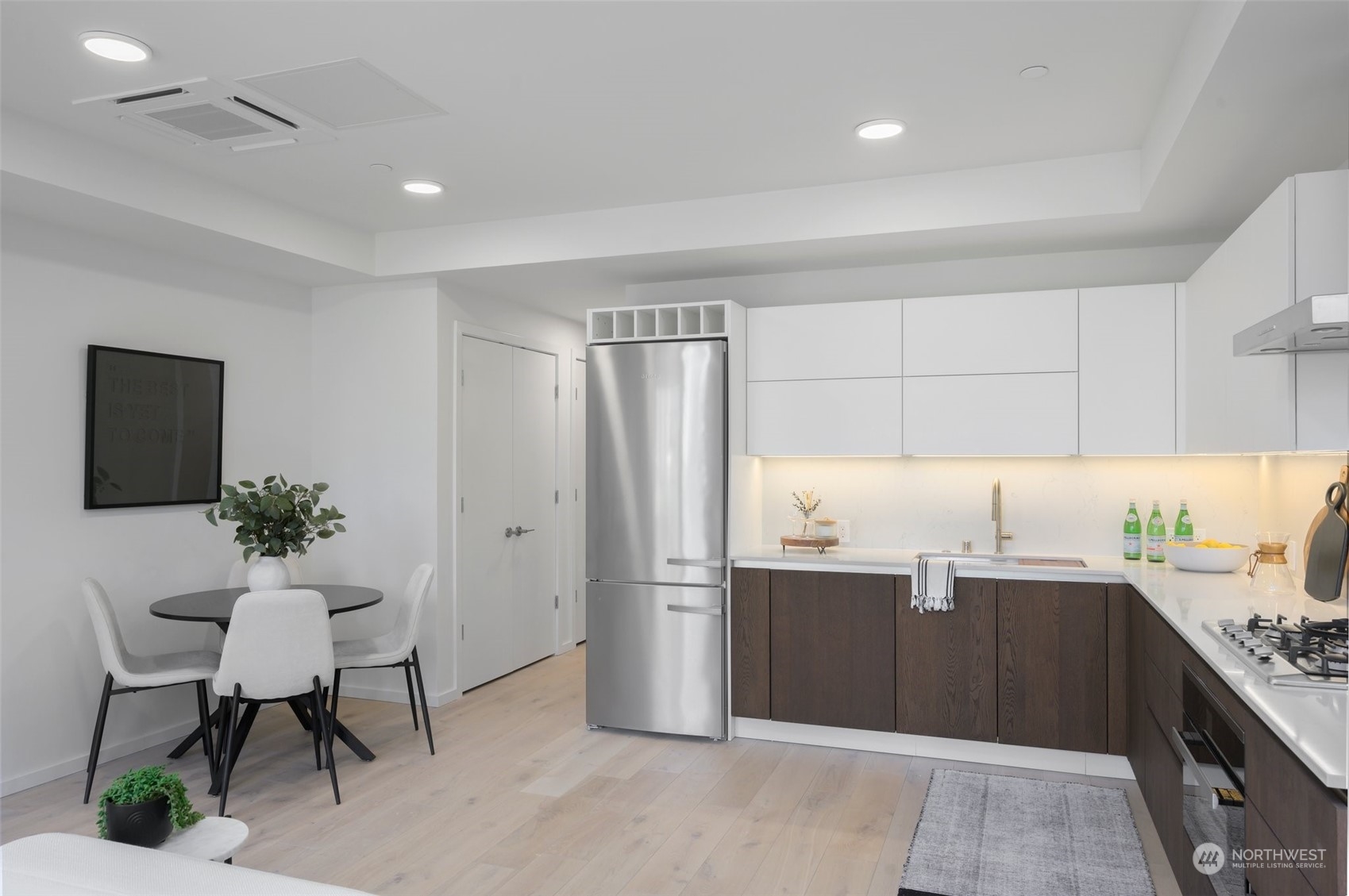 999 110th Avenue NE Unit: 201