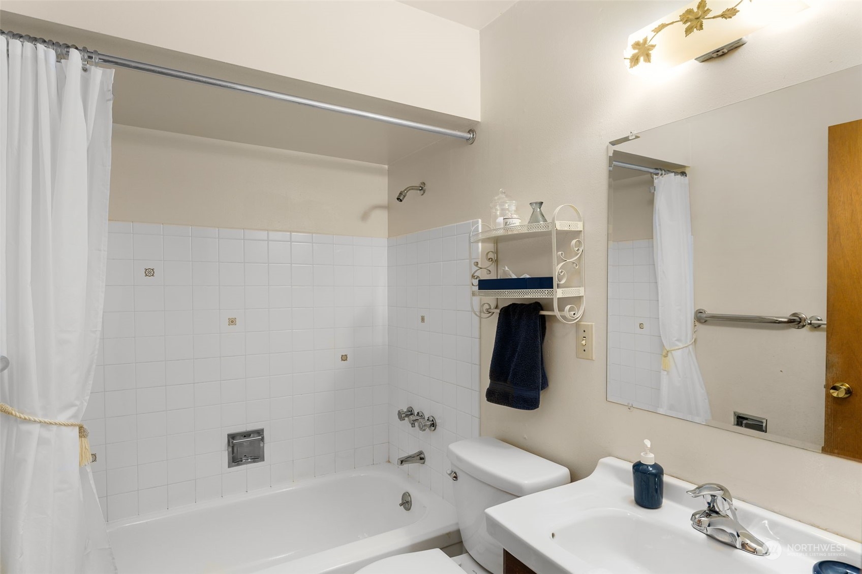 12118 NE 66th Street